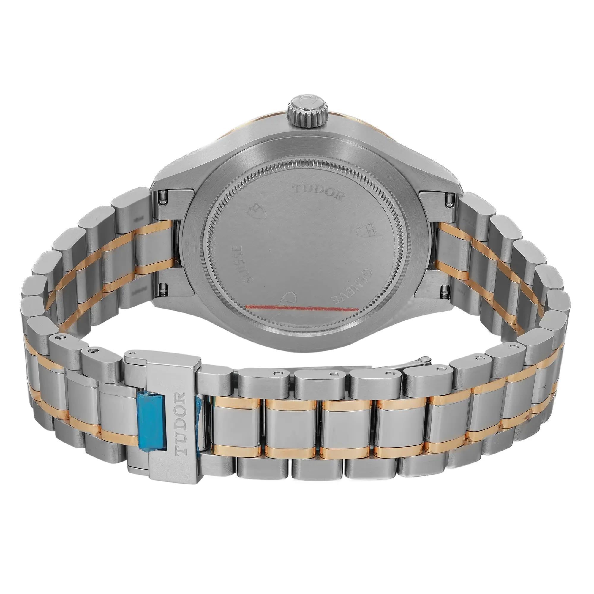Montre Tudor Style 38mm 18K Yellow Gold Steel Black Diamond Dial 12503-0006 en vente 2