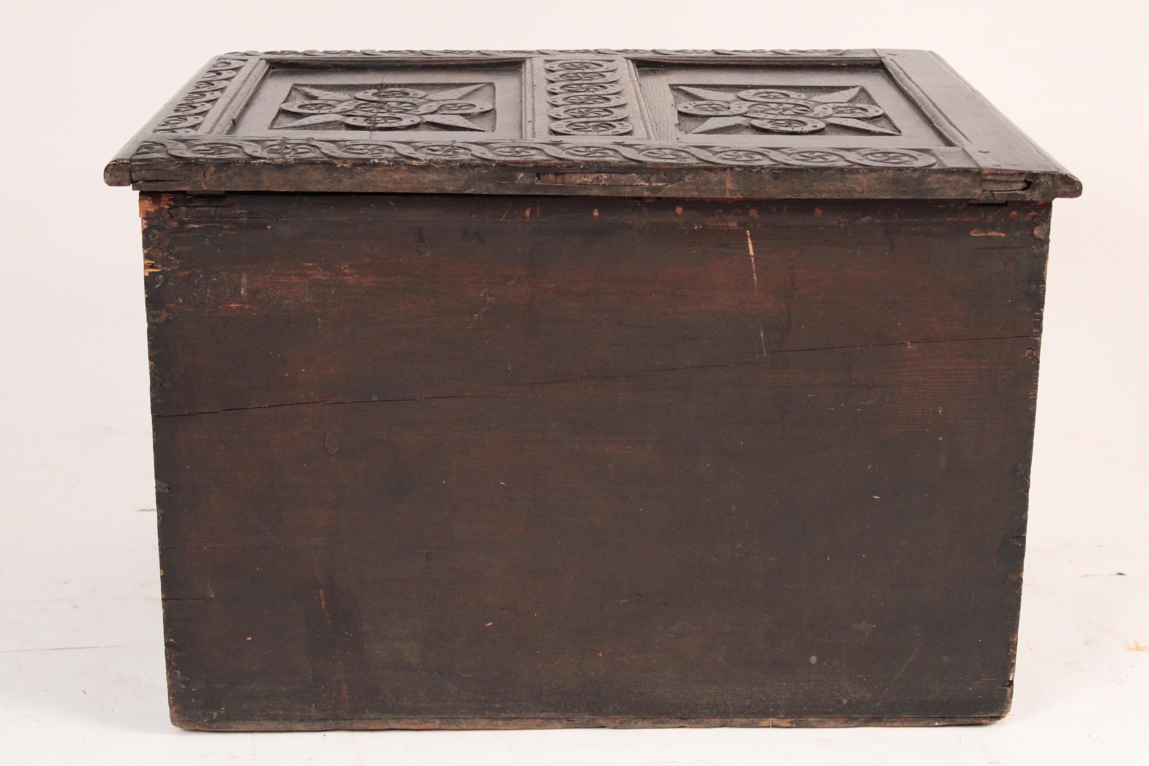 Early 20th Century Tudor Style Trunk For Sale