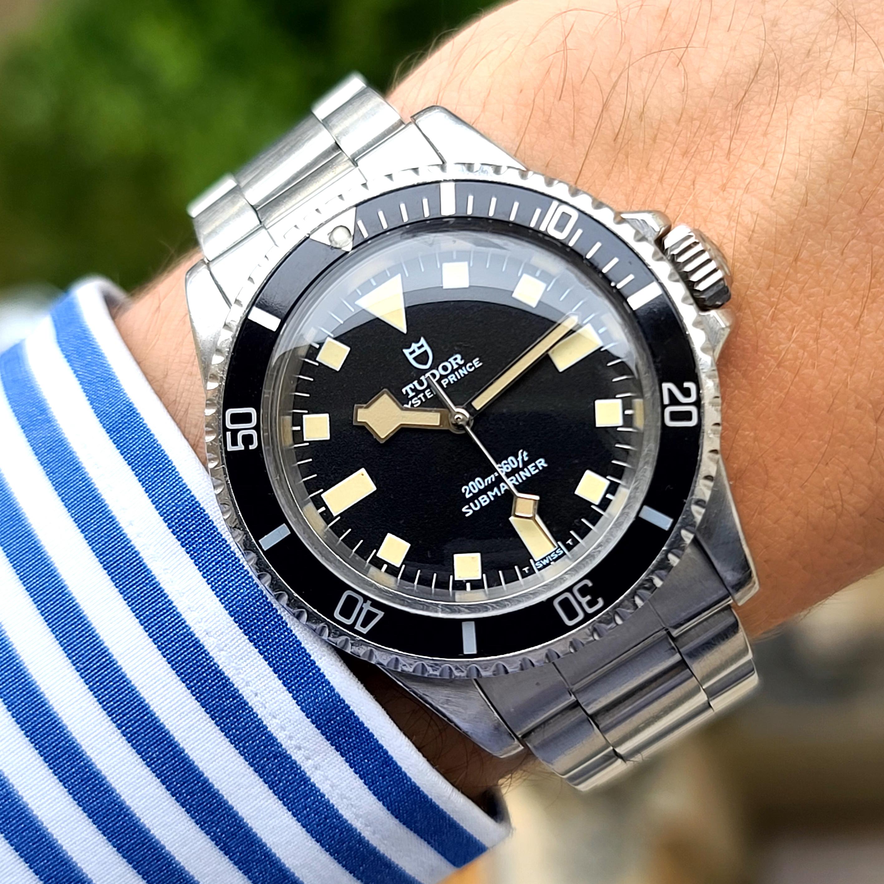 TUDOR
Founded in 1926

For the discerning few

The Tudor Submariner is perhaps one of the widely issued military dive watches, having been worn by troops in the French, United States, South African, Argentinian and Italian navies, as well as other