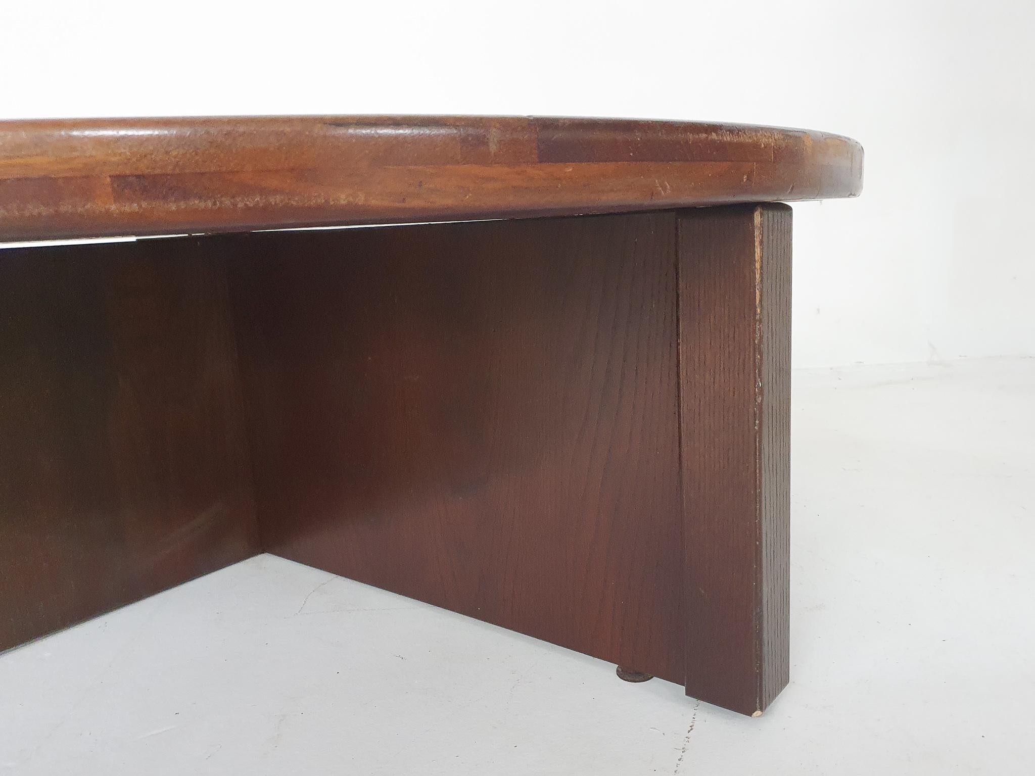 Table basse en pierre et chêne Tue Poulsen pour Haslev Mbelsnedkeri, Danemark, années 1960 en vente 5