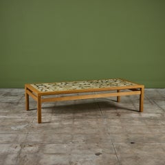 Tue Poulsen Mesa baja de roble y azulejos de mosaico