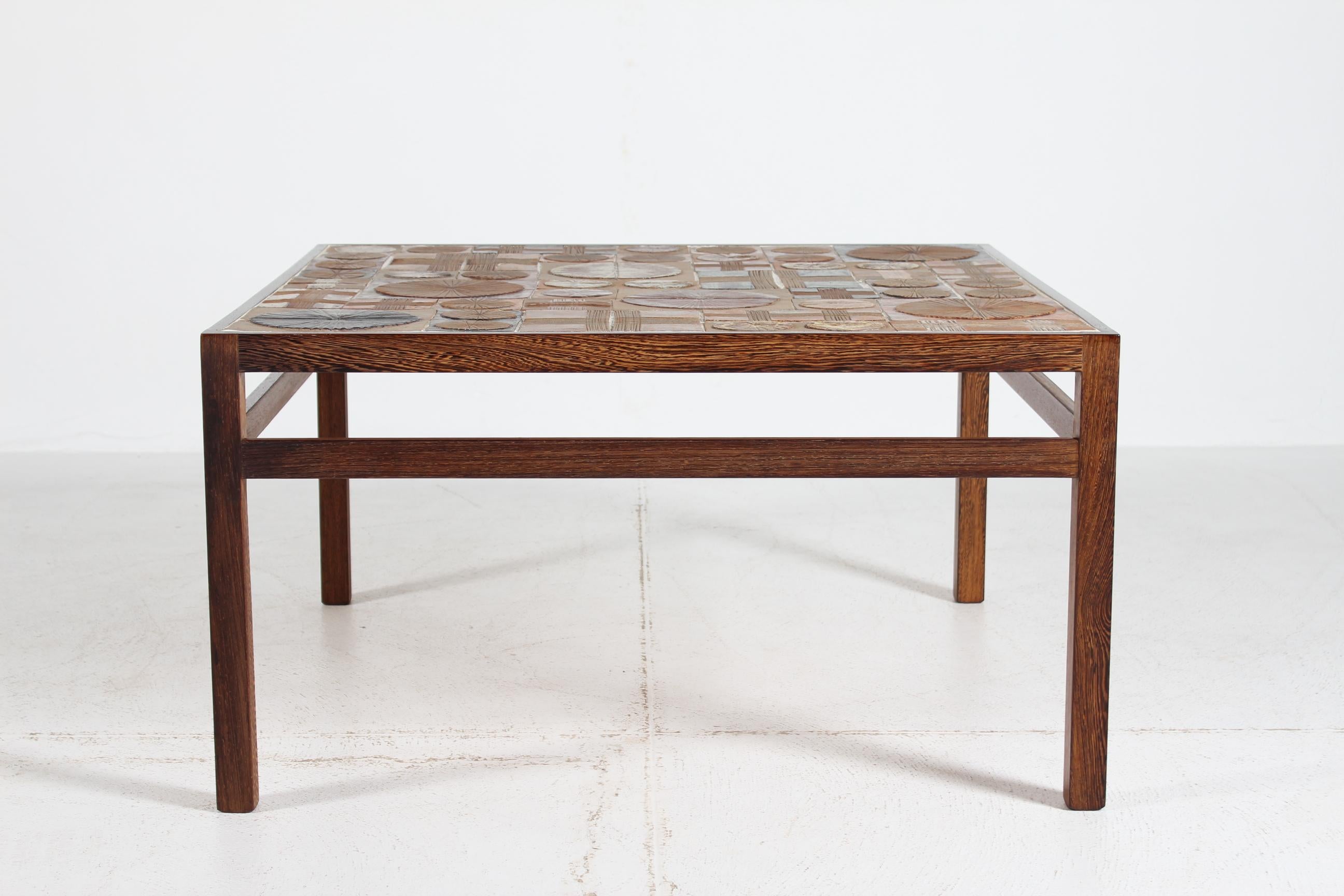 Tue Poulsen Couchtisch mit quadratischer Kachelplatte in Wenge by Erik Wørts Danmark 1960s im Angebot 11