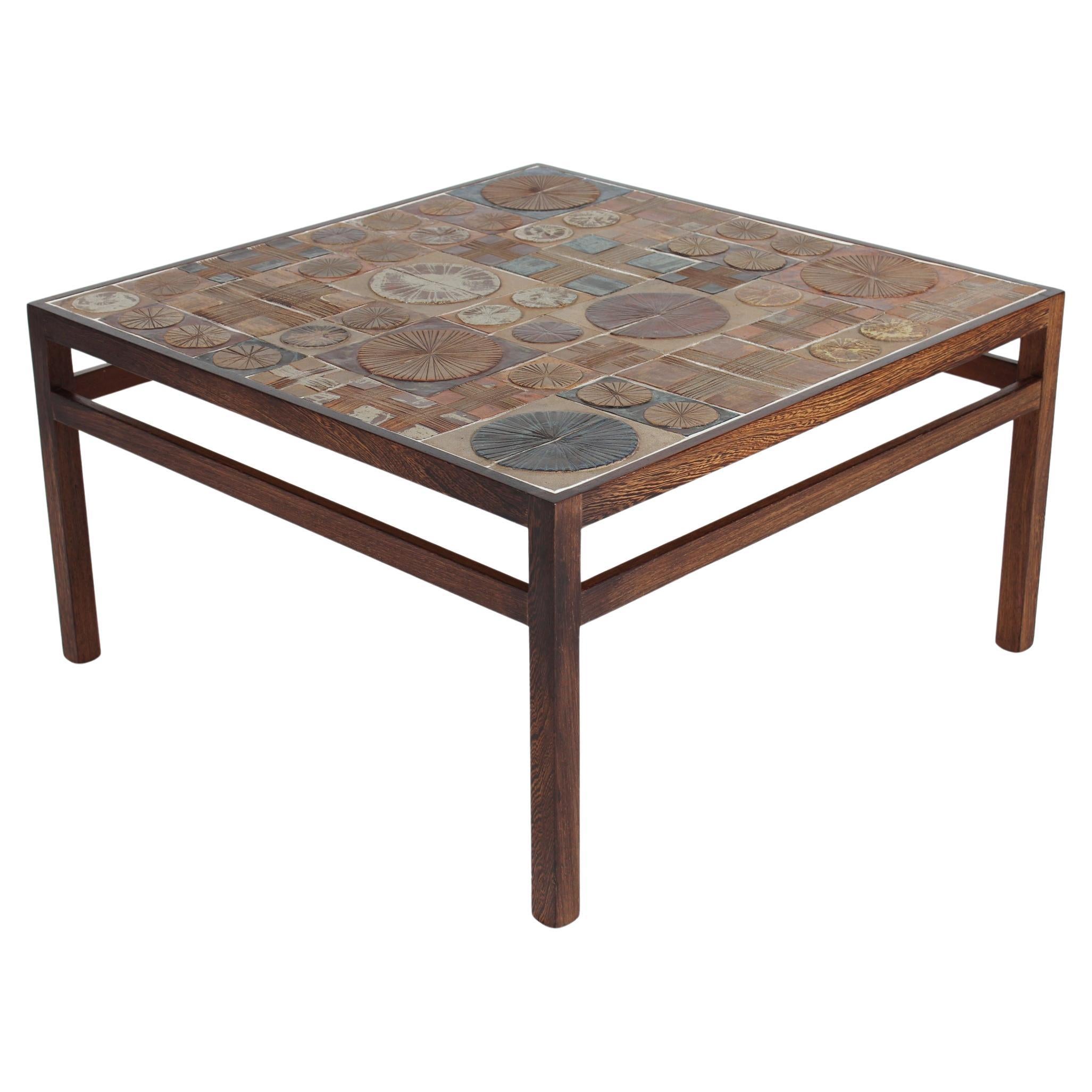 Tue Poulsen Couchtisch mit quadratischer Kachelplatte in Wenge by Erik Wørts Danmark 1960s im Angebot