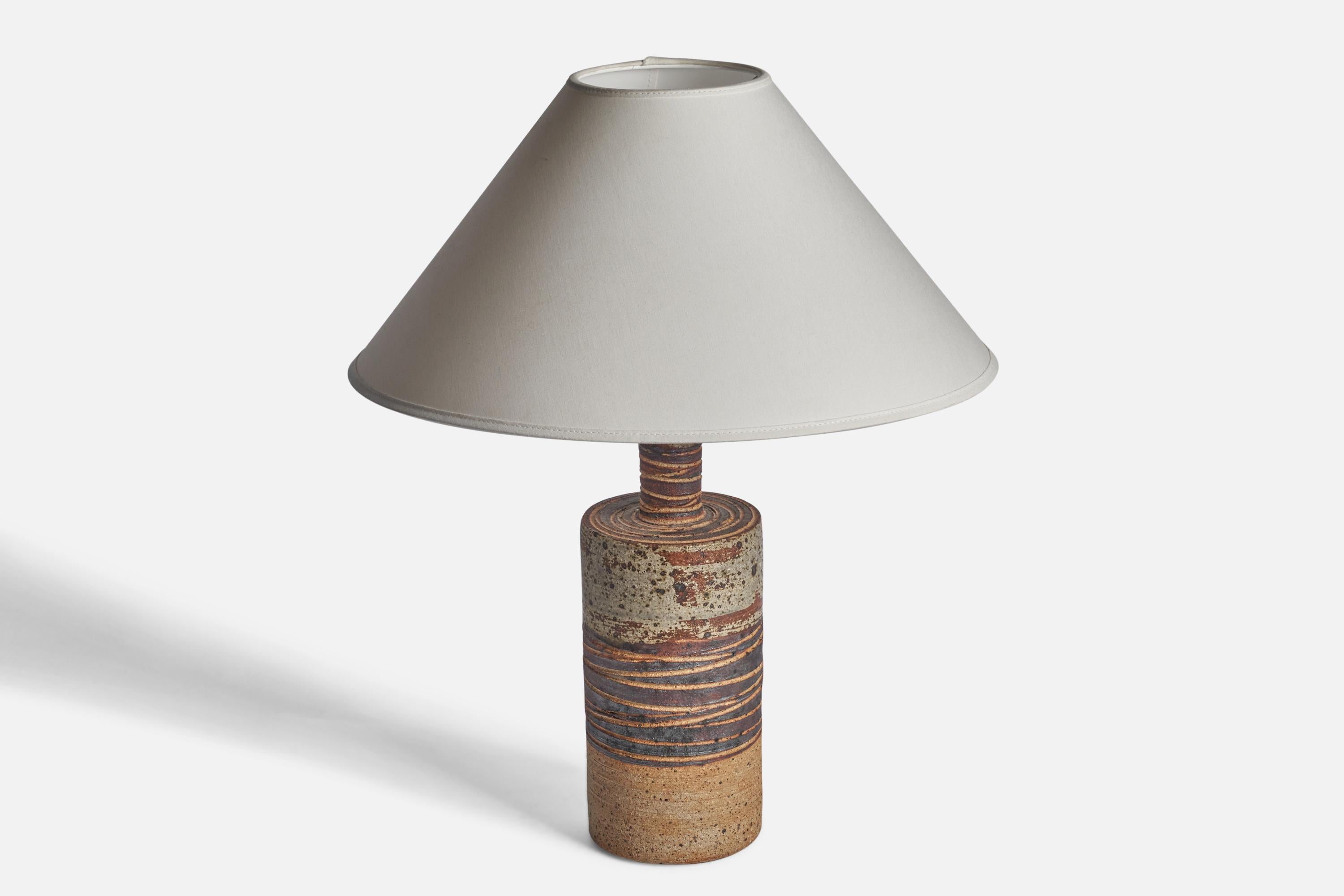 Mid-Century Modern Tue Poulsen, Table Lamp, Stoneware, Sweden, 1960s For Sale