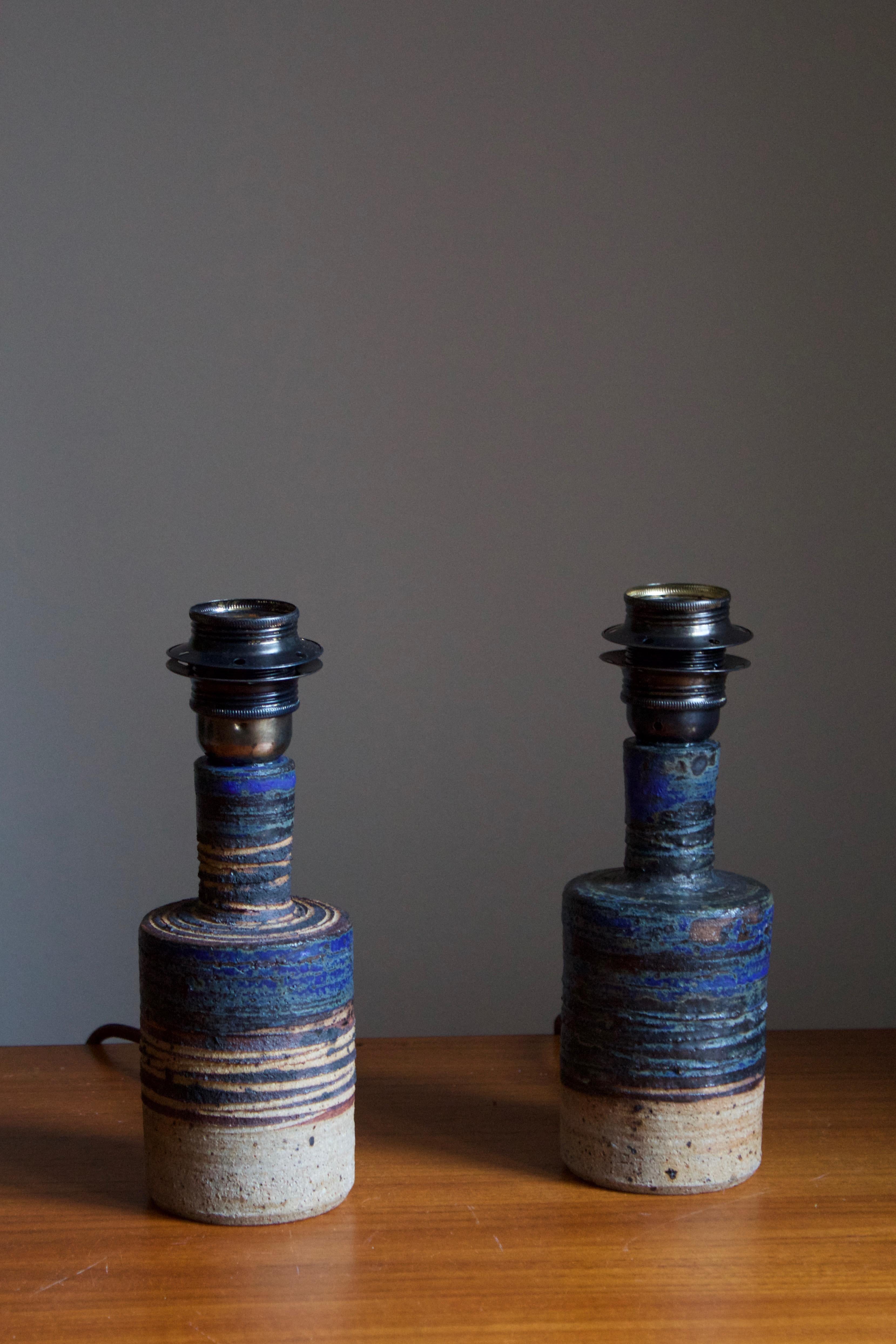 Mid-Century Modern Tue Poulsen, Table Lamps, Semi-Glazed and Incised Stoneware, Denmark, 1960s
