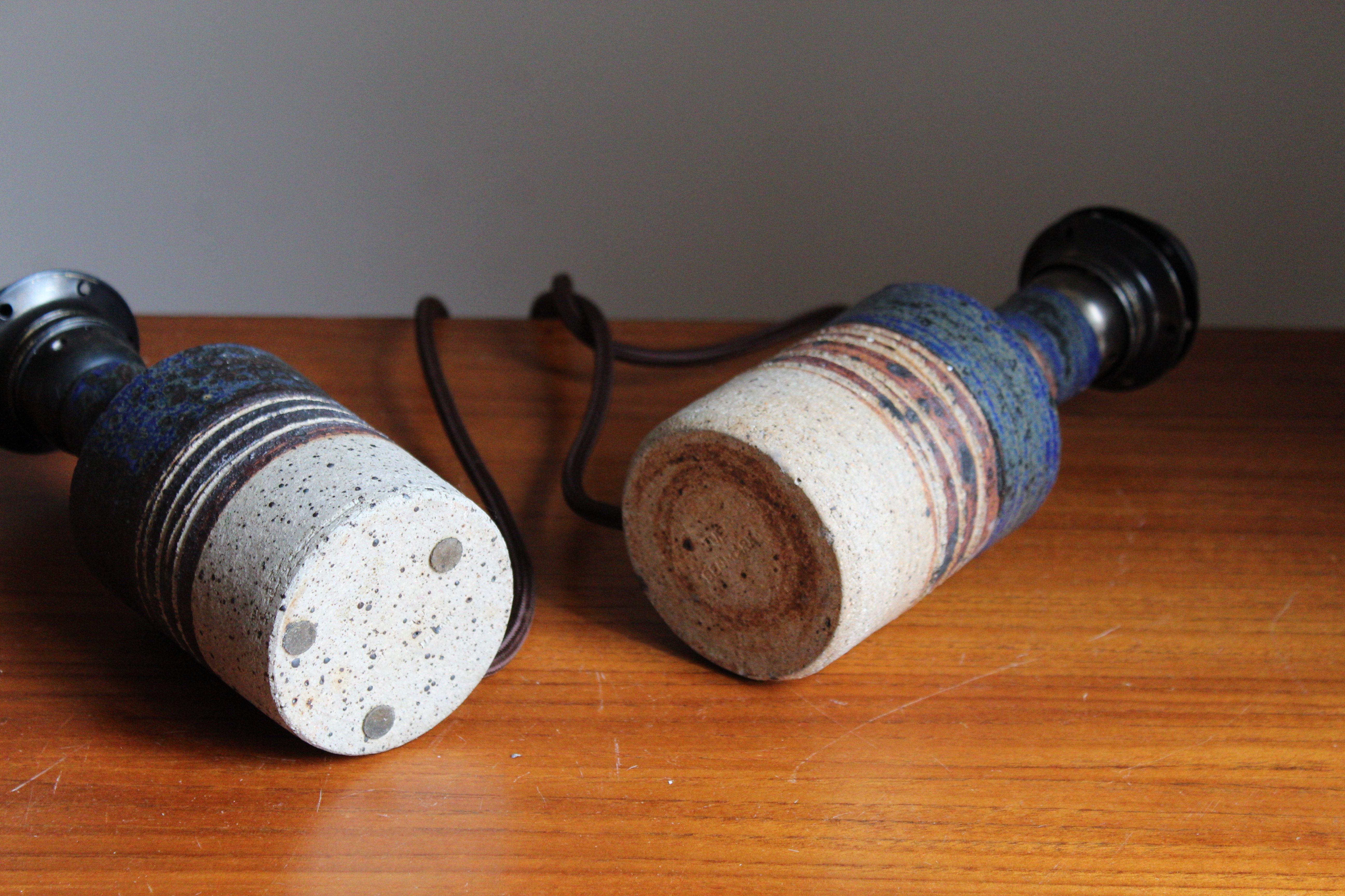 Tue Poulsen, Table Lamps, Semi-Glazed and Incised Stoneware, Denmark, 1960s In Good Condition In High Point, NC