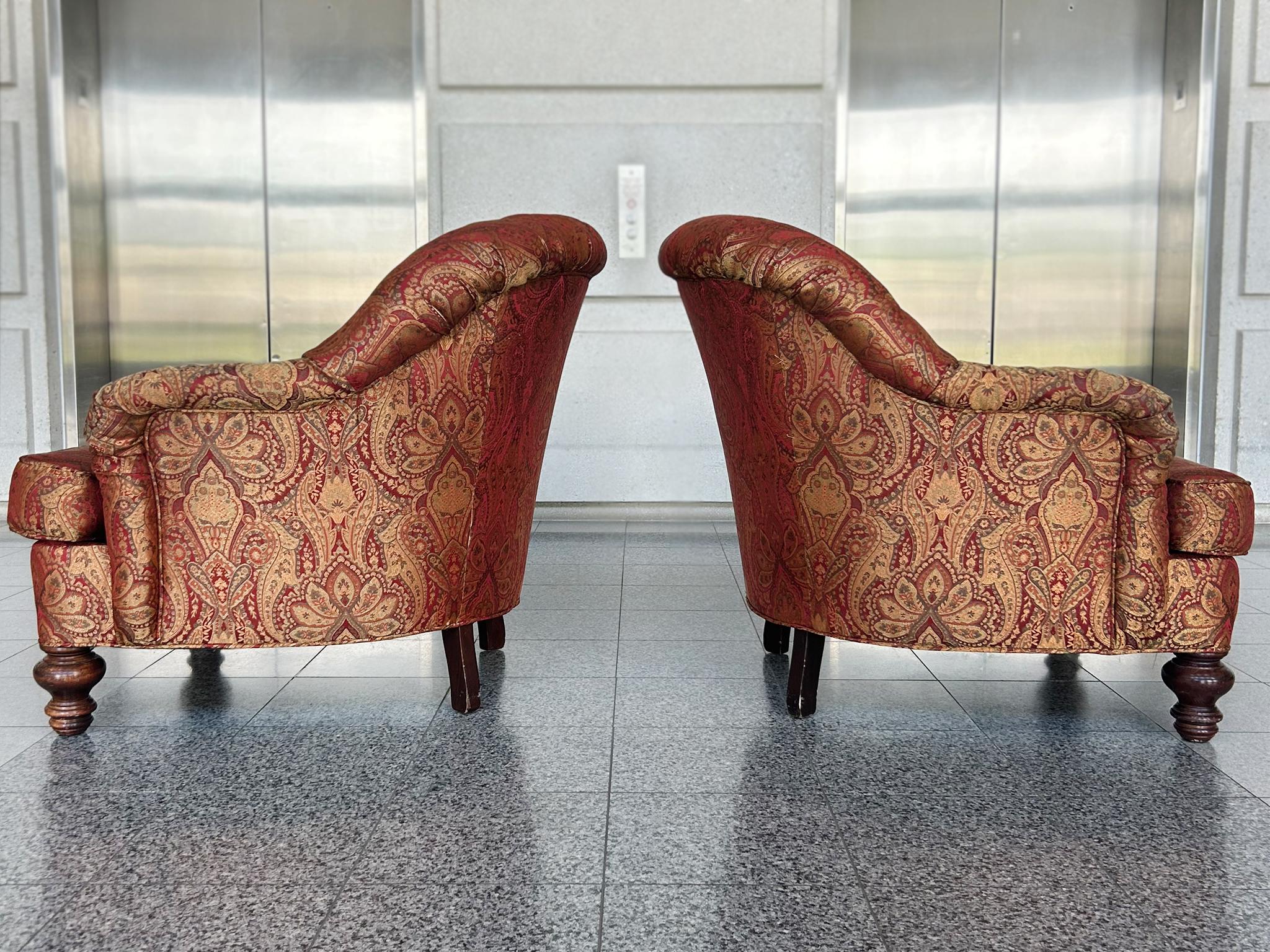 Tufted Arm Chairs & Ottoman in the Style of George Smith - A Set of 3 For Sale 1