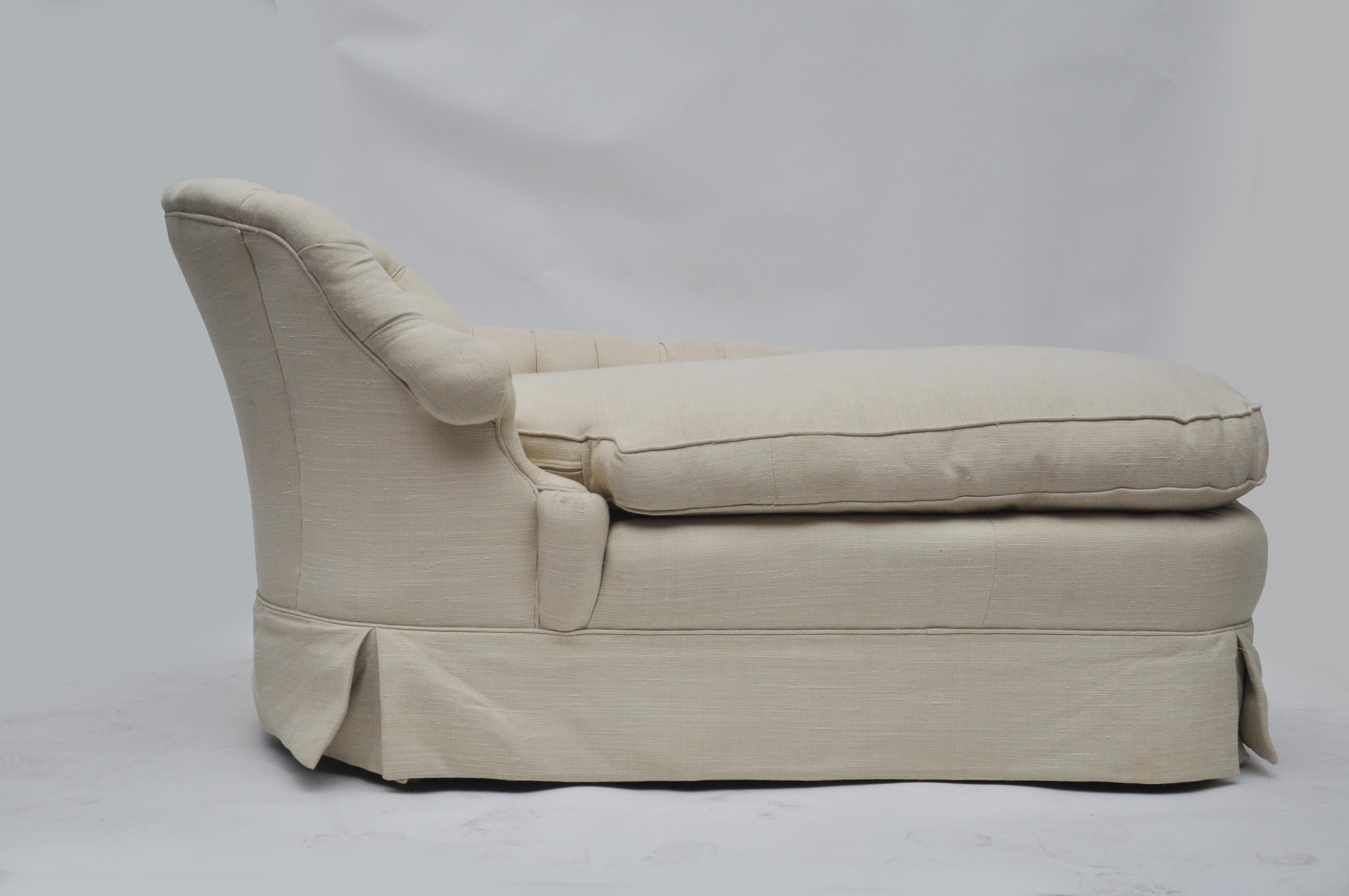 Tufted Back Chaise Lounge Chair 1