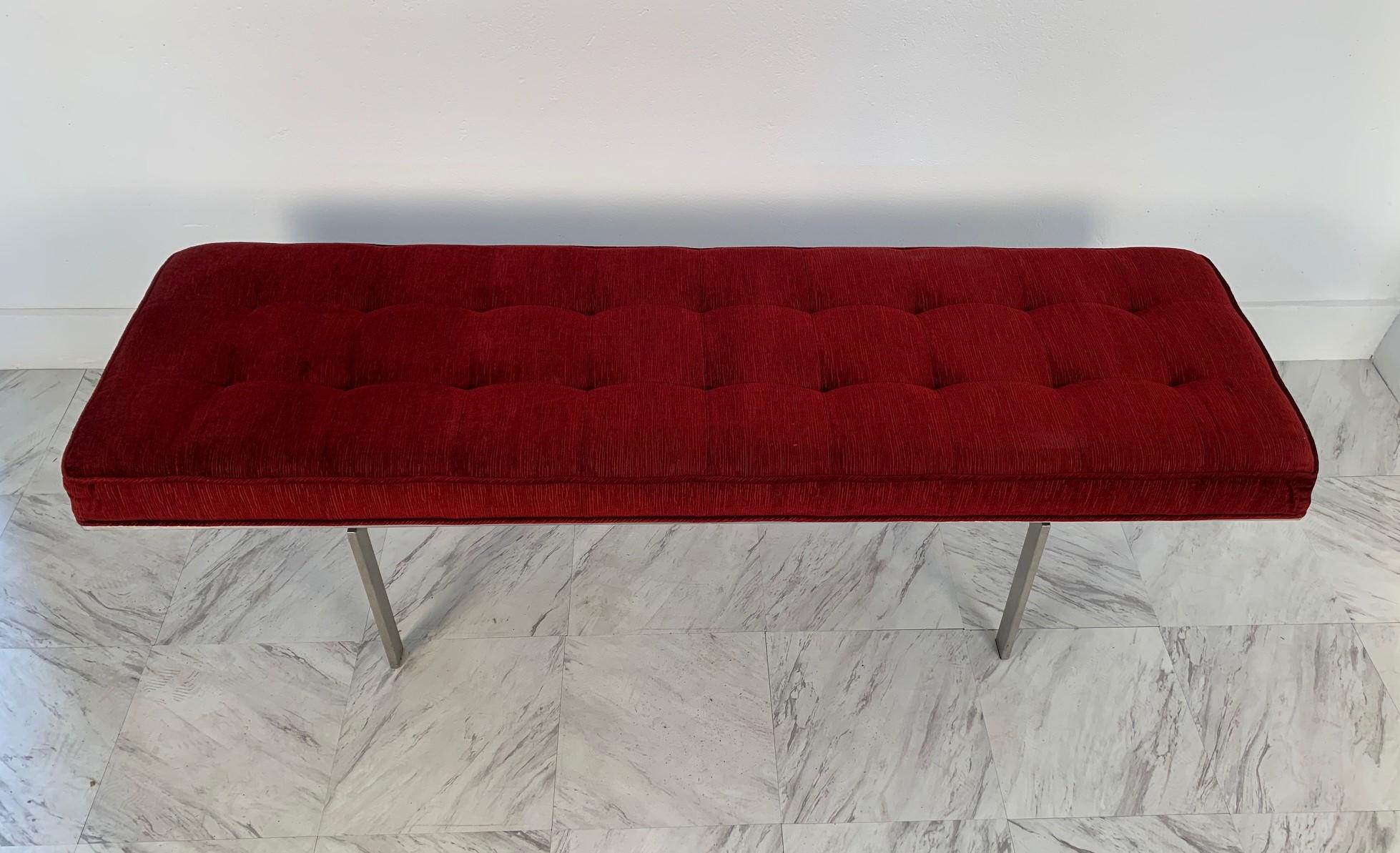 Mid-Century Modern Tufted Bench Style of Poul Kjærholm For Sale
