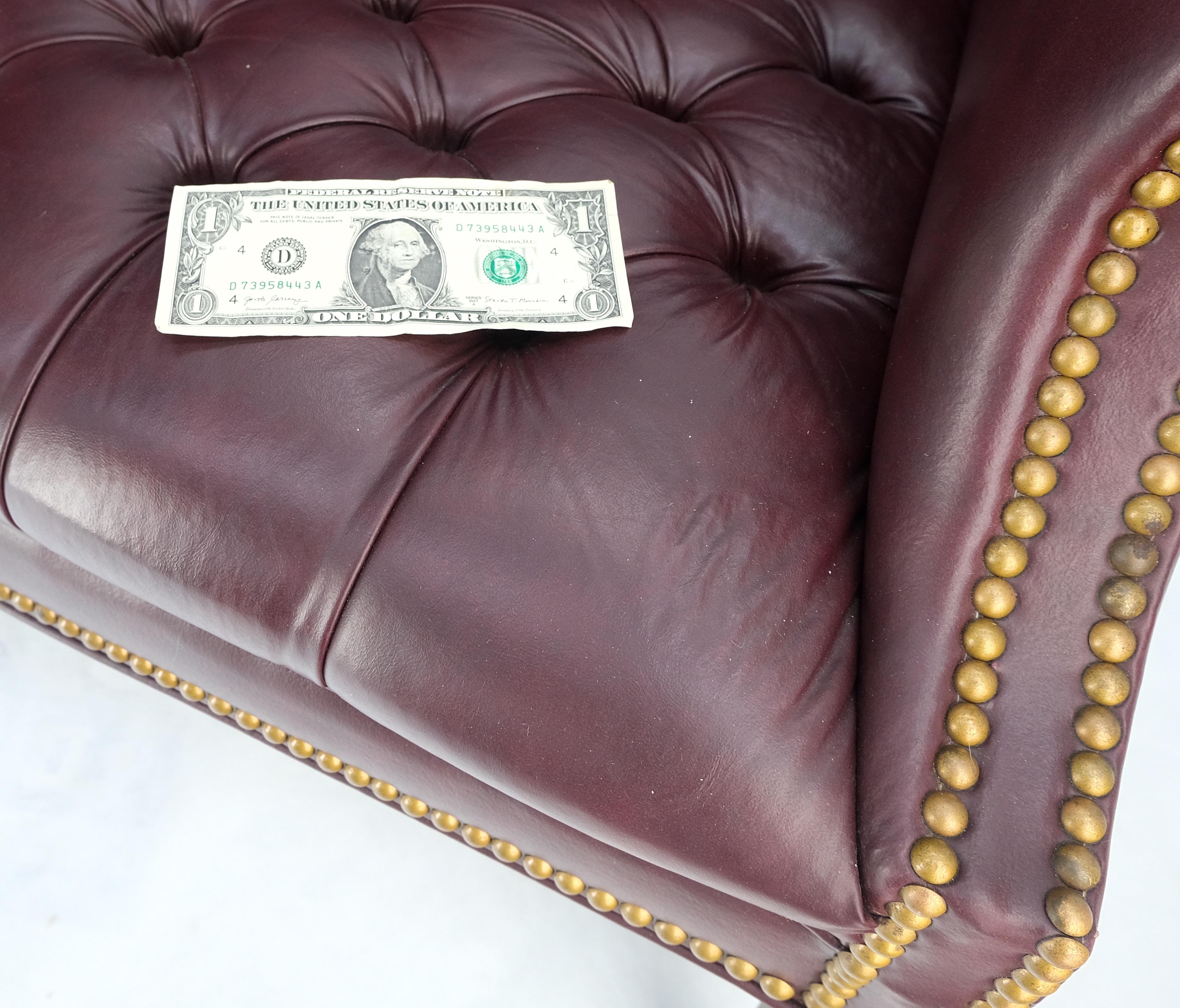 Tufted Burgundy Leather Federal Style Settee Love Seat Couch Sofa MINT! In Good Condition For Sale In Rockaway, NJ