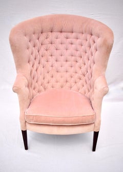 Tufted Curved Back Wing Chair