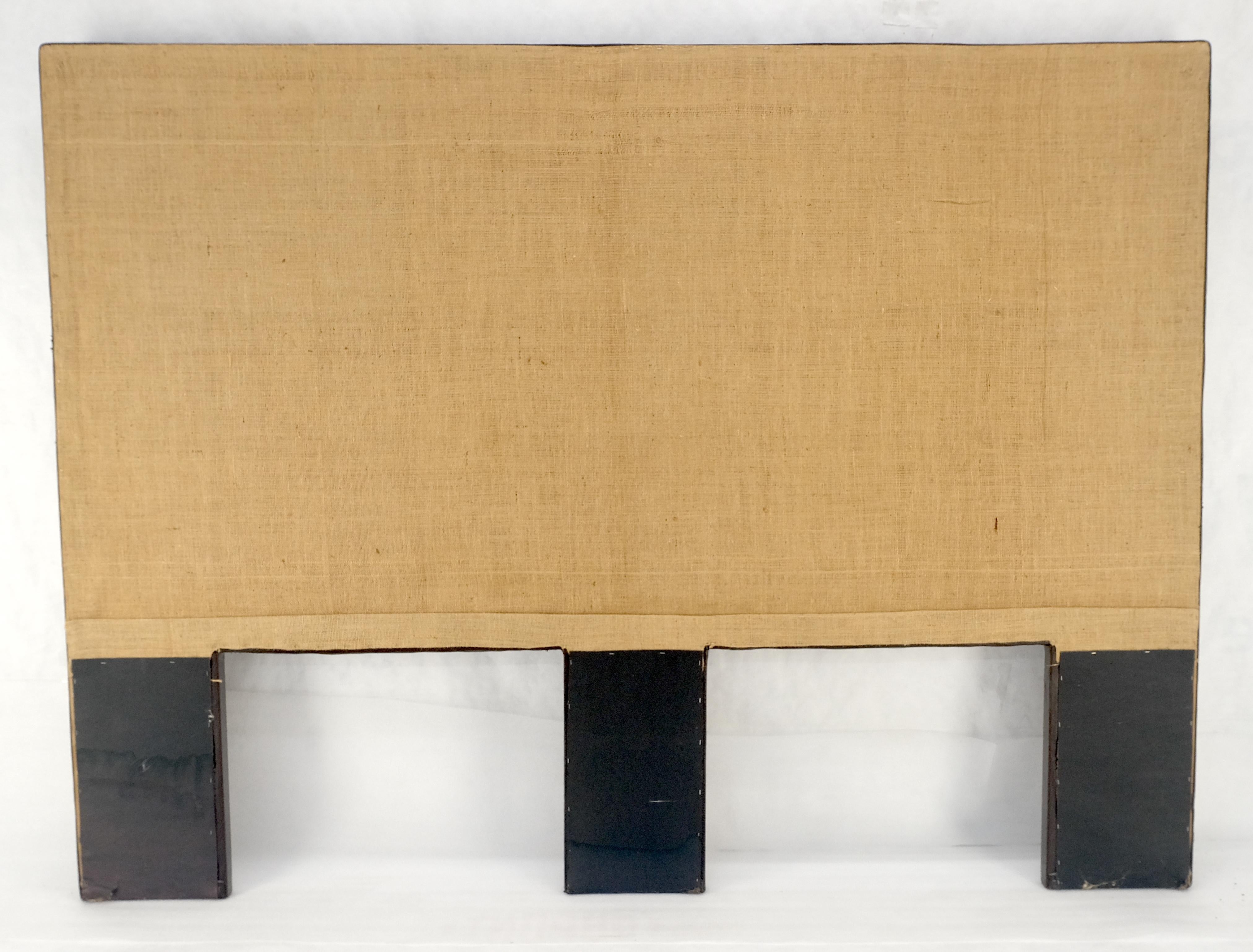Tufted Custom Oatmeal Linen Upholstery King Size Wing Headboard King Size Bed For Sale 5