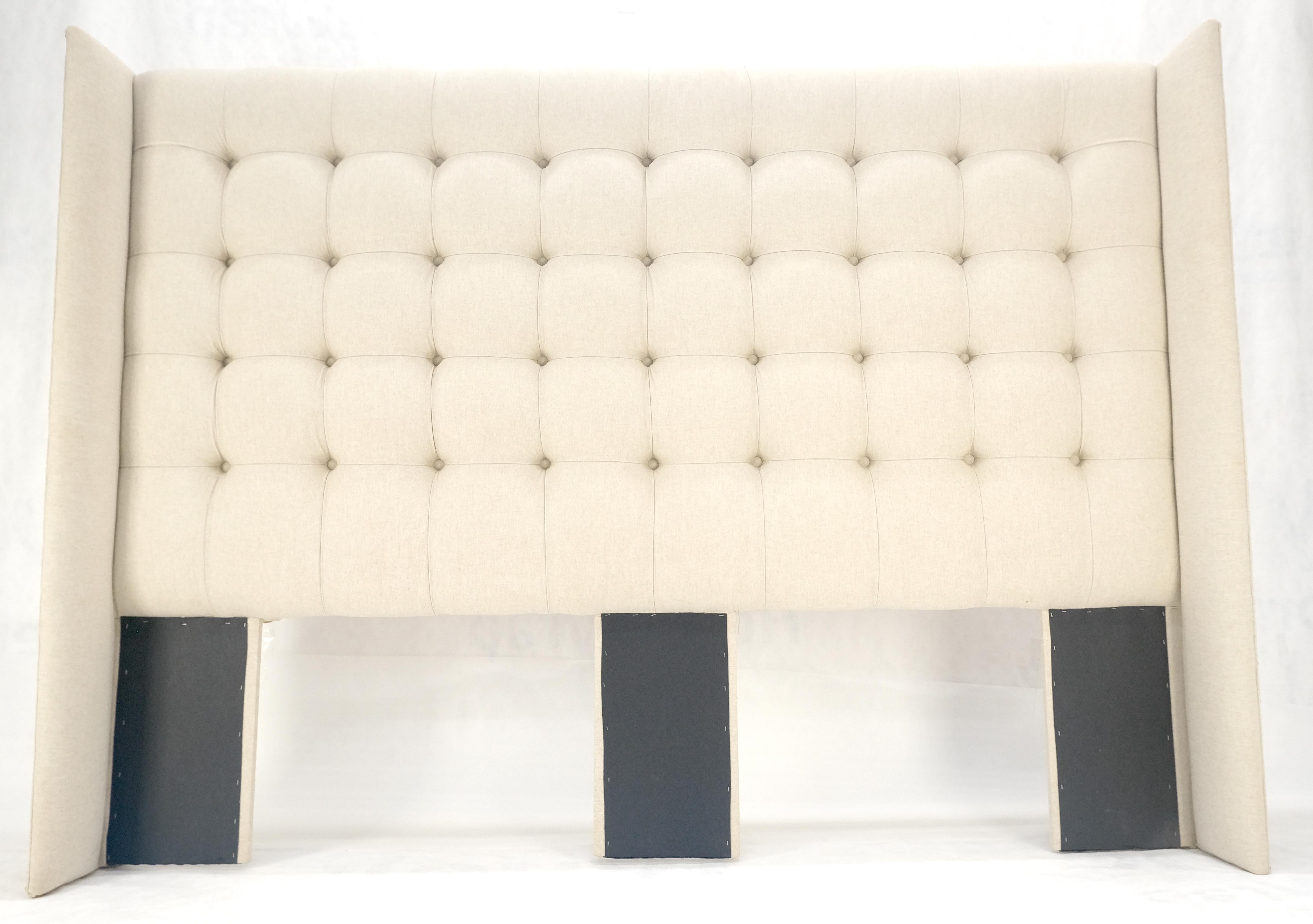 Tufted Custom Oatmeal Linen Upholstery King Size Wing Headboard King Size Bed For Sale 2