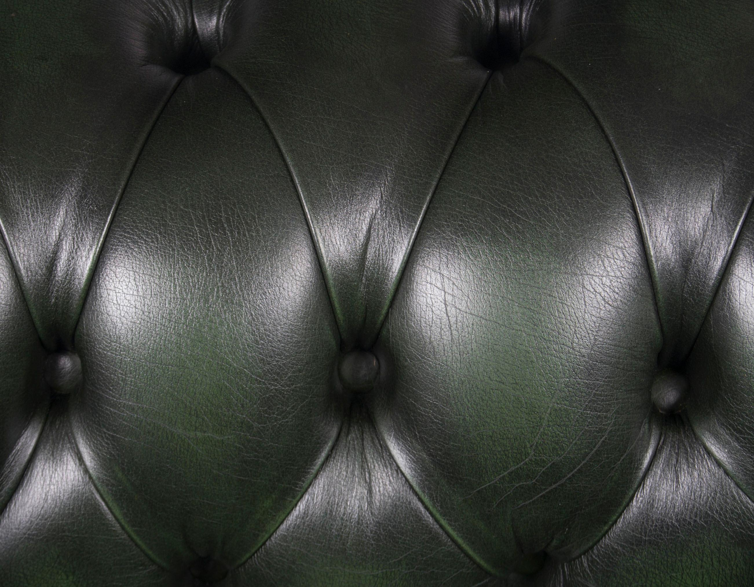 Poltrona Club Chesterfield in pelle verde trapuntata In condizioni buone a Atlanta, GA