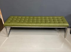 Bench aus getuftetem Leder und Chrom von Lehigh-Leopold im Stil von Ward Bennett