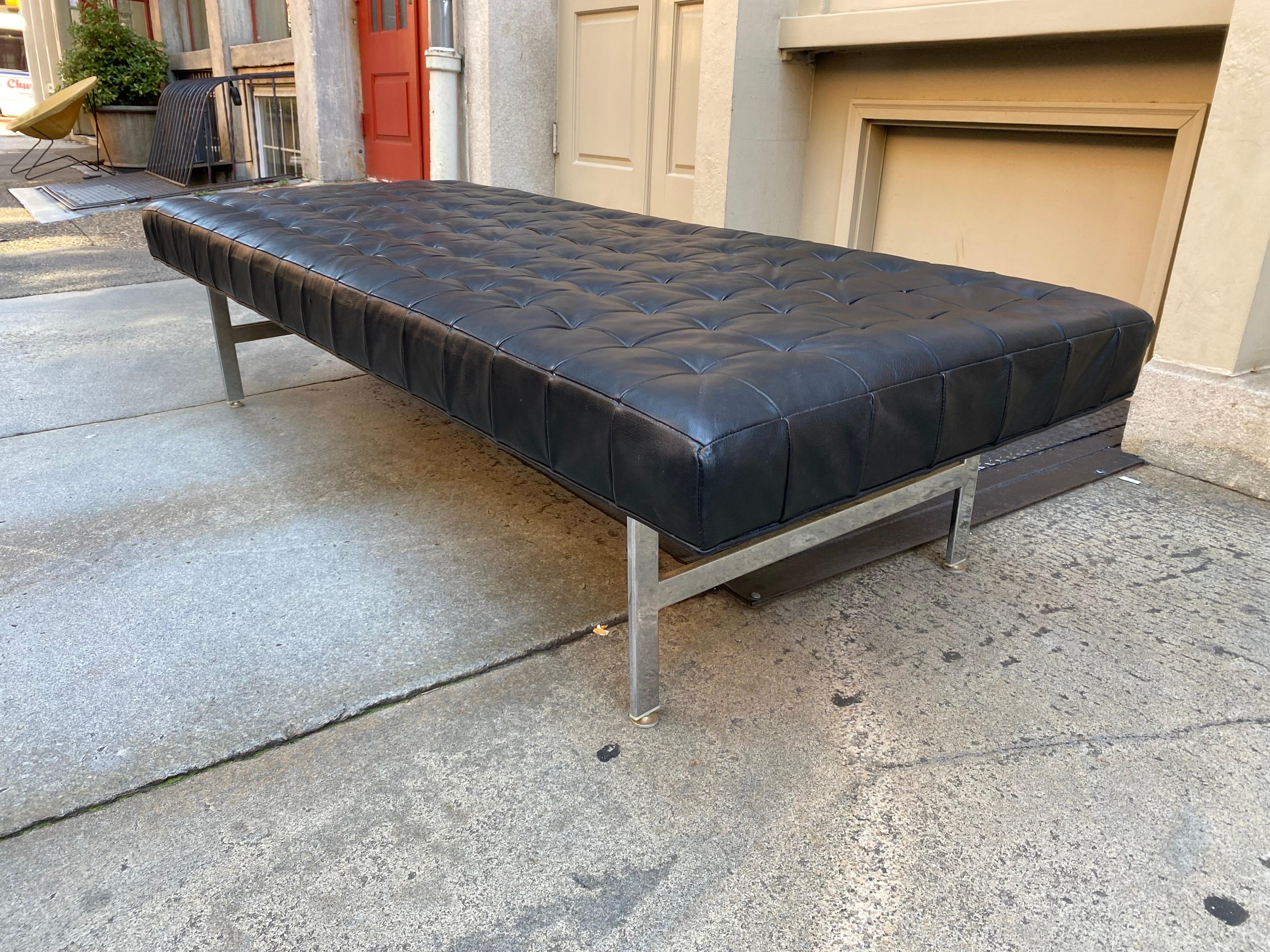 Mid-20th Century Tufted Leather Bench For Sale