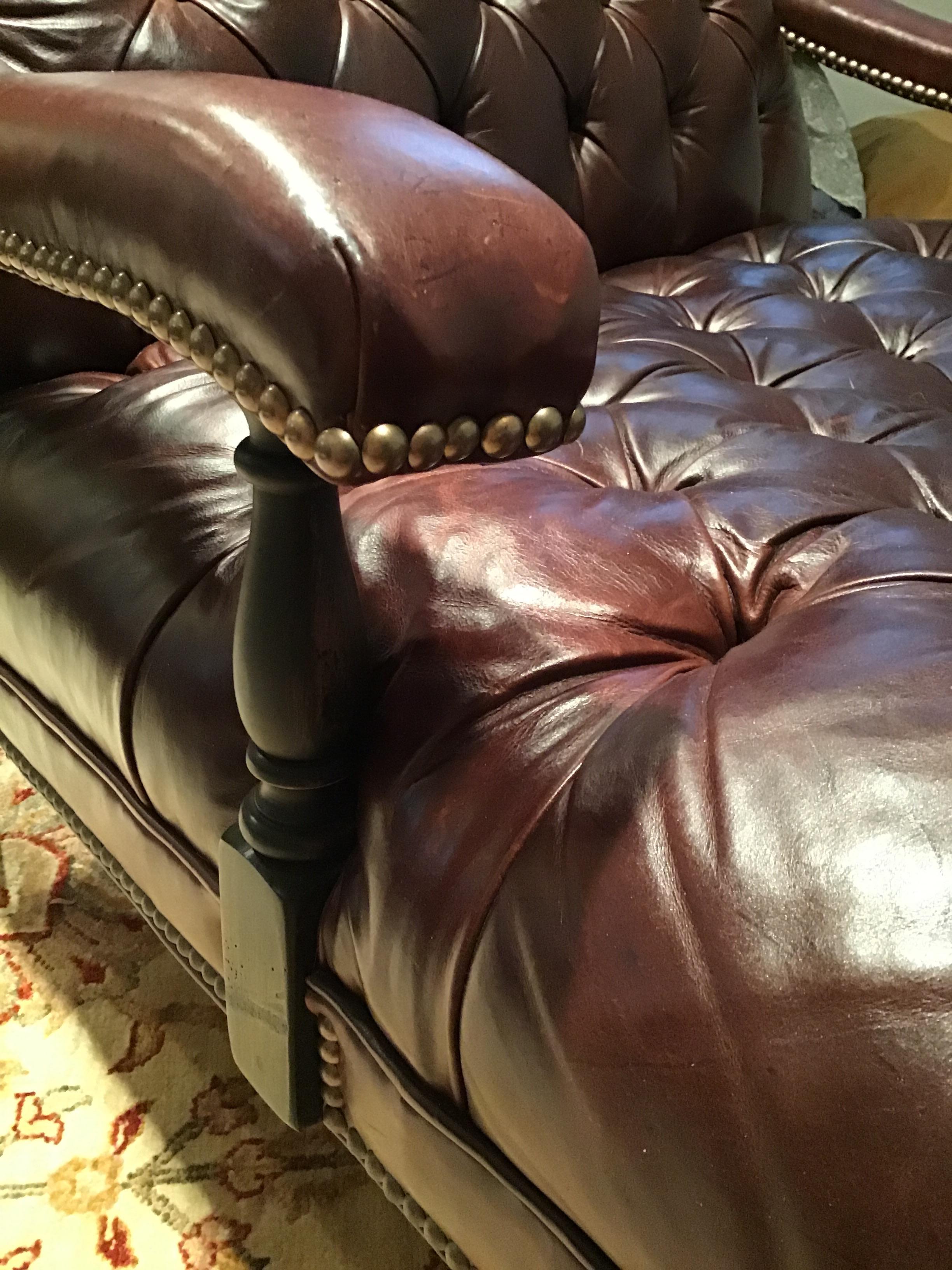 Late 20th Century Tufted Leather Chaise Lounge