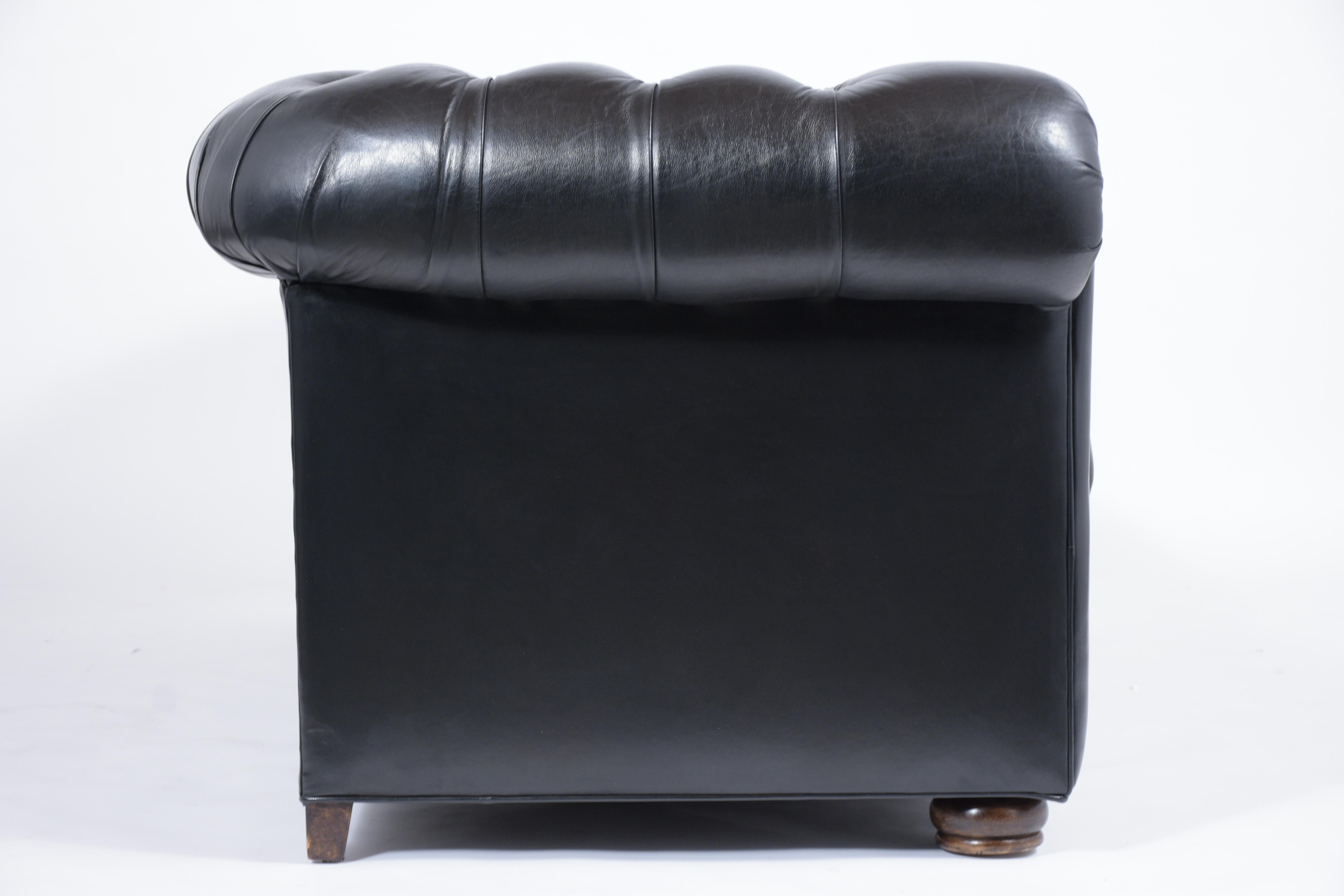 Chesterfield Tufted Leather Sofa 6