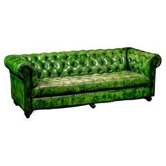 Tufted Leather Chesterfield Sofa in Emerald Green