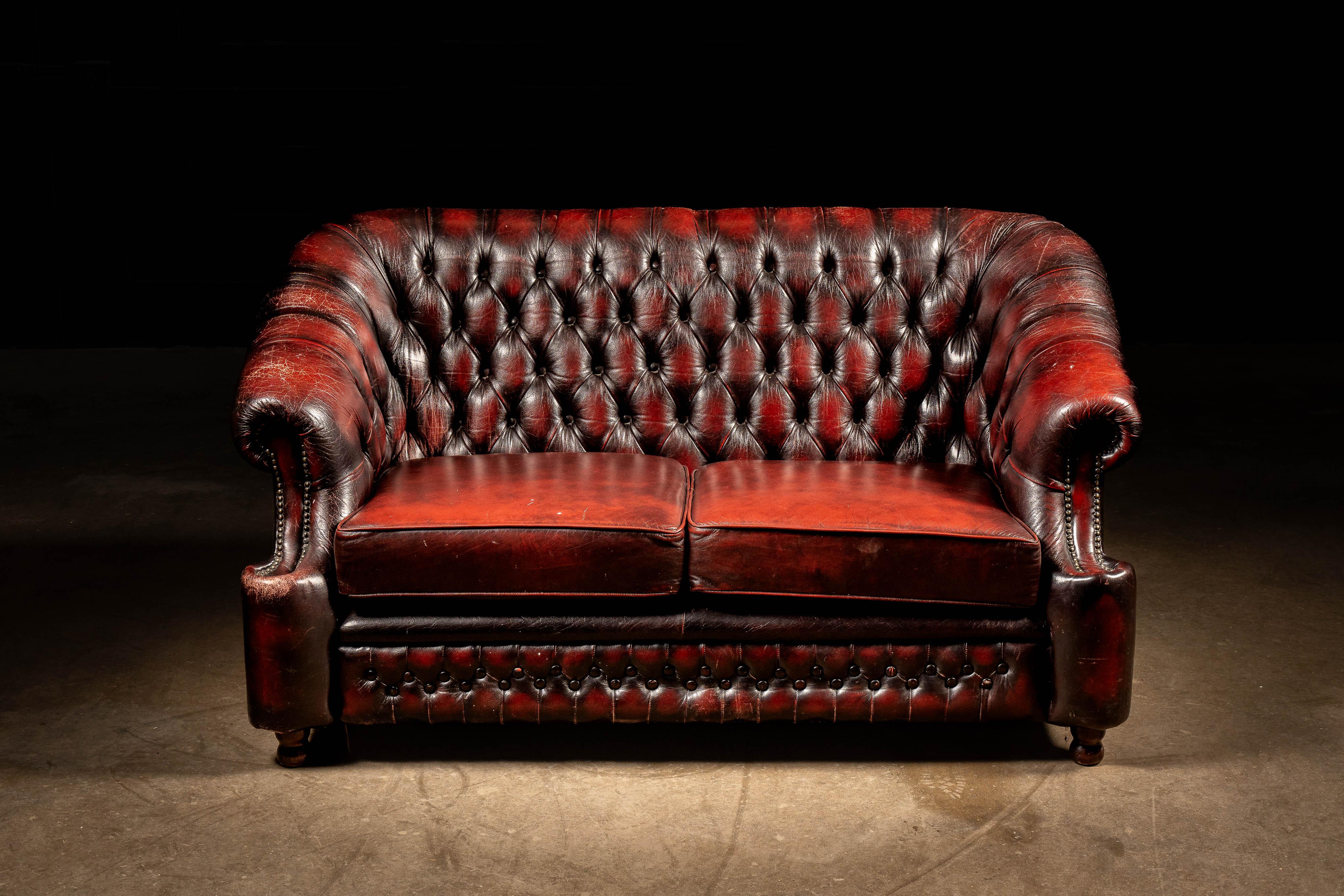 Inglese Lovanie in pelle trapuntata Oxblood di Thomas Lloyd in vendita