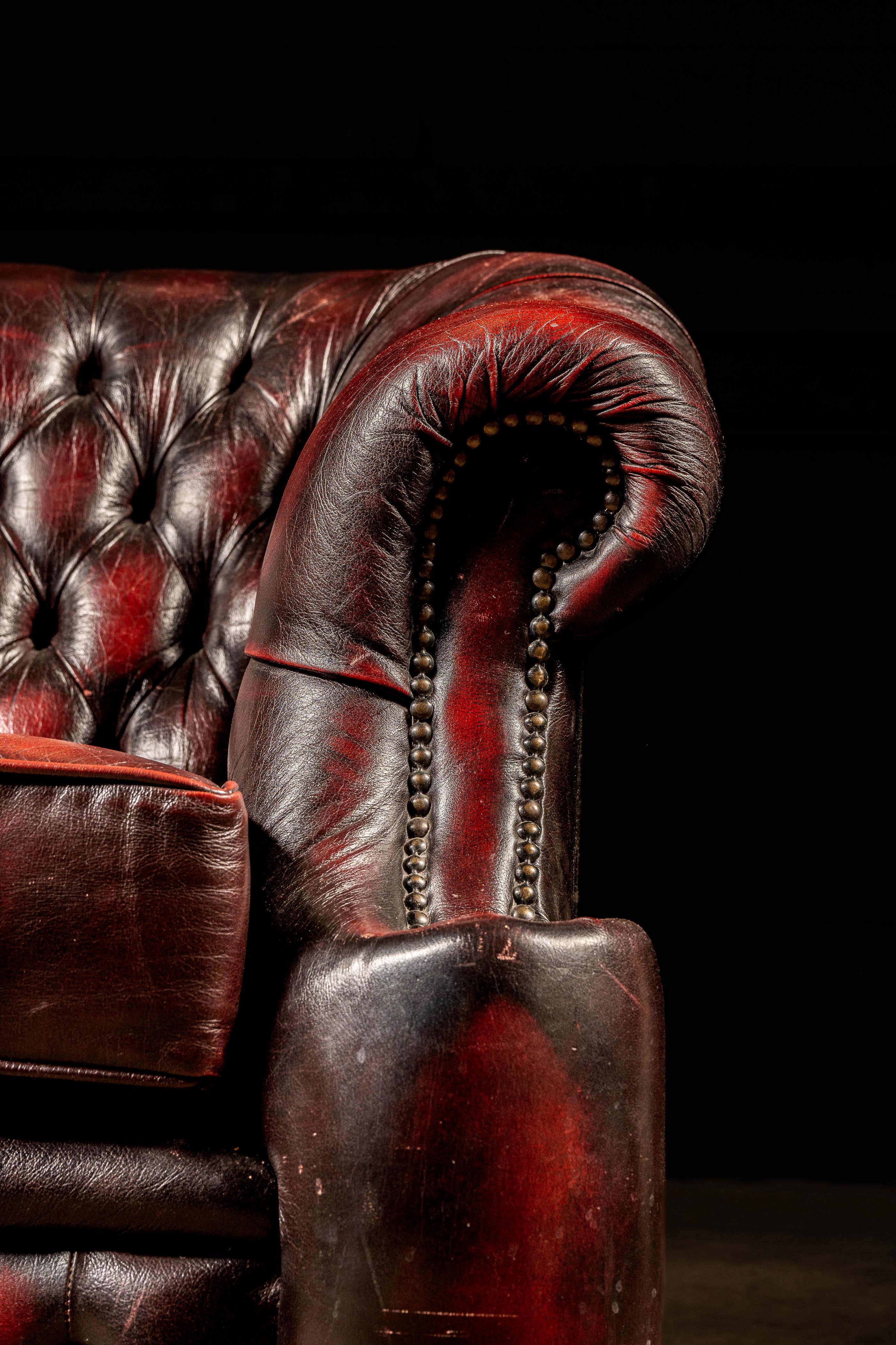 Lovanie in pelle trapuntata Oxblood di Thomas Lloyd in vendita 1