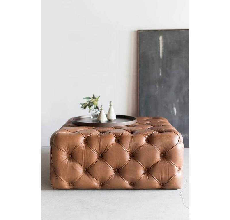 Fait main Pouf en cuir touffeté de Croft House en vente