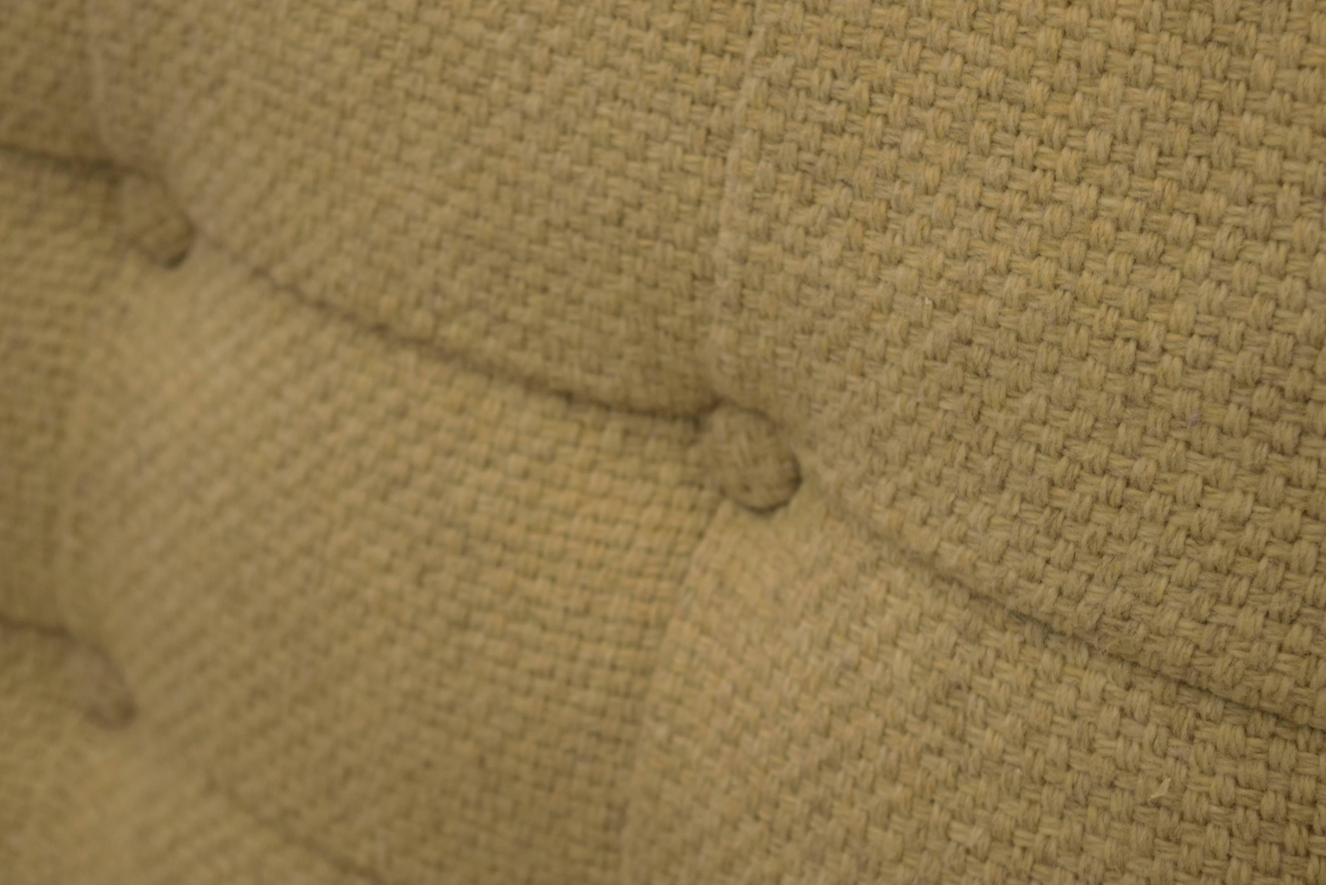 Tufted Low Profile Settee in the Style of Florence Knoll 1