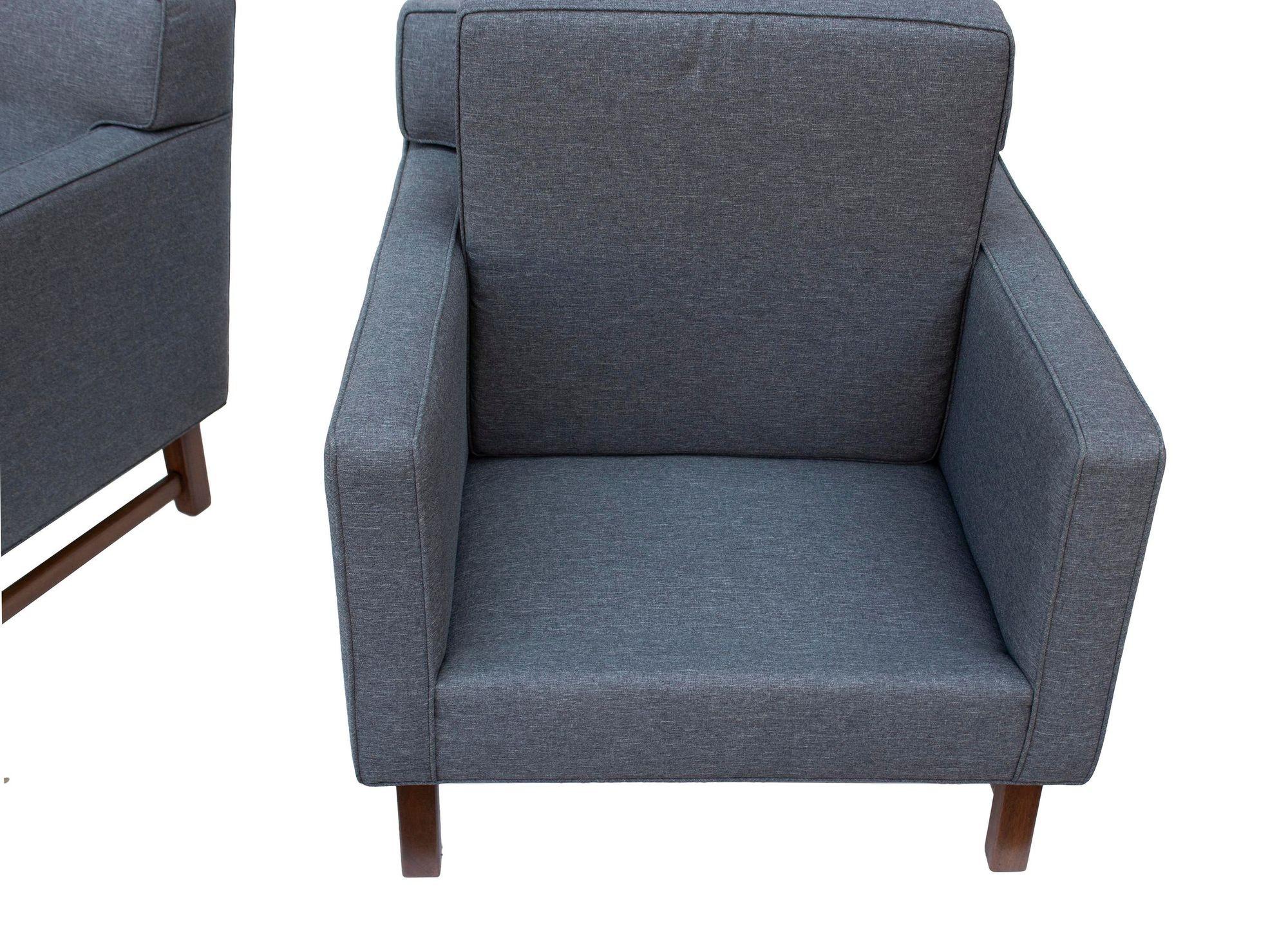 Tufted Midcentury Armchairs in the Style of Dunbar, a Pair For Sale 4