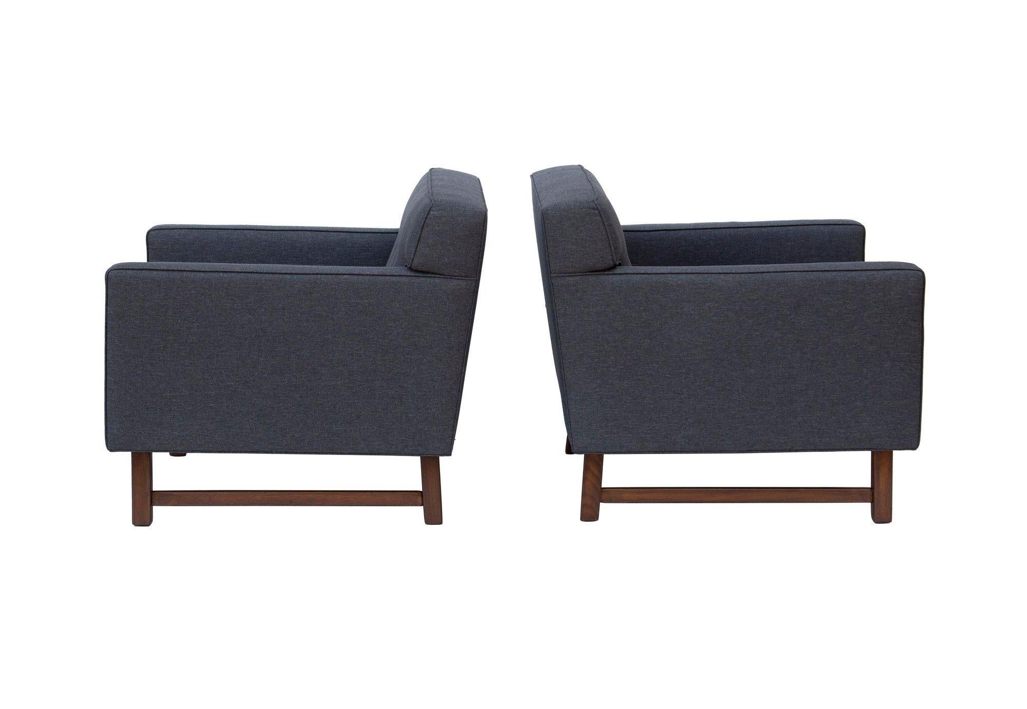 Fabric Tufted Midcentury Armchairs in the Style of Dunbar, a Pair For Sale