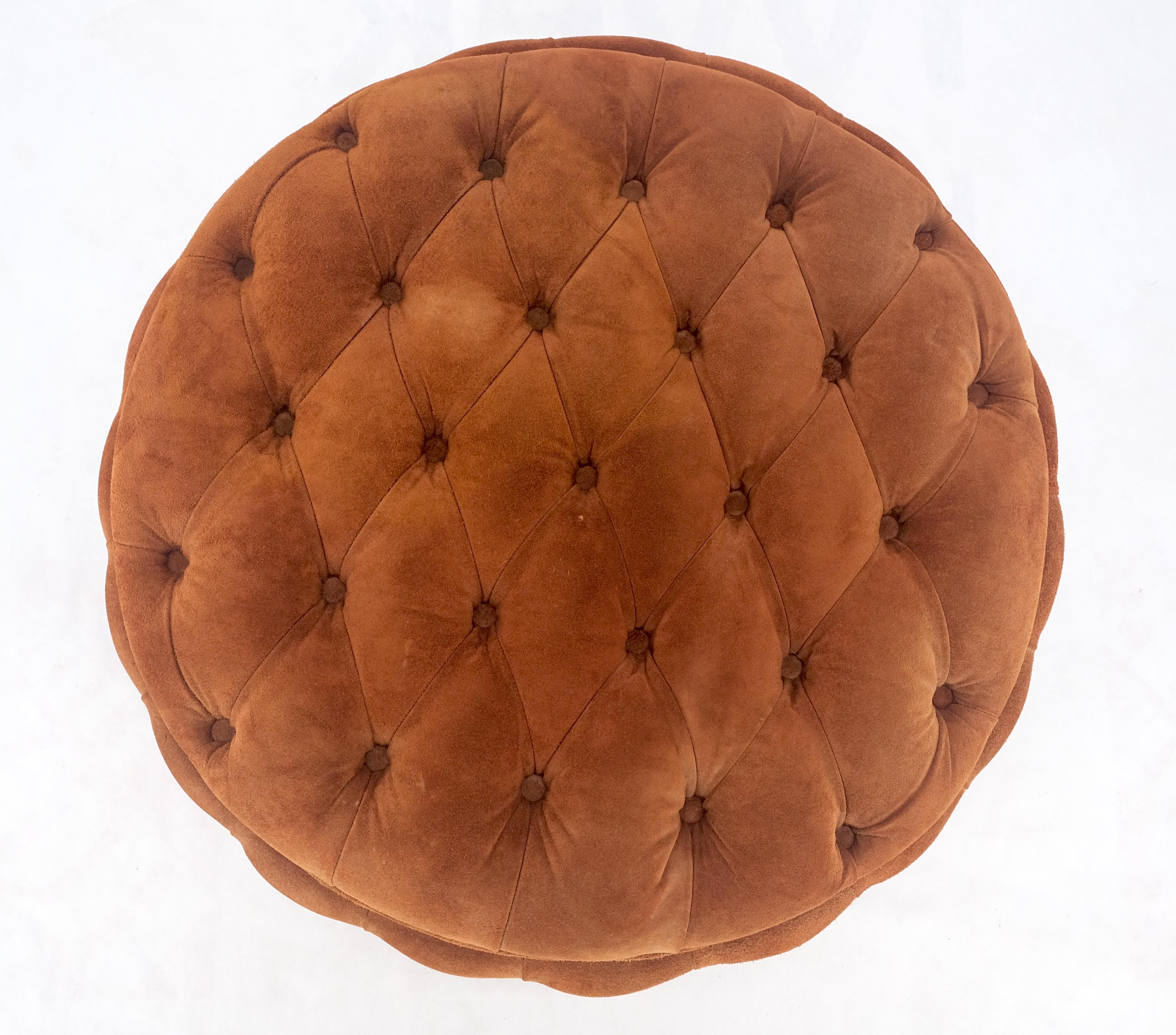 American Tufted Orange Rust Color Suede Leather 32 Round Ottoman Bench Pouf 1970s MINT! For Sale