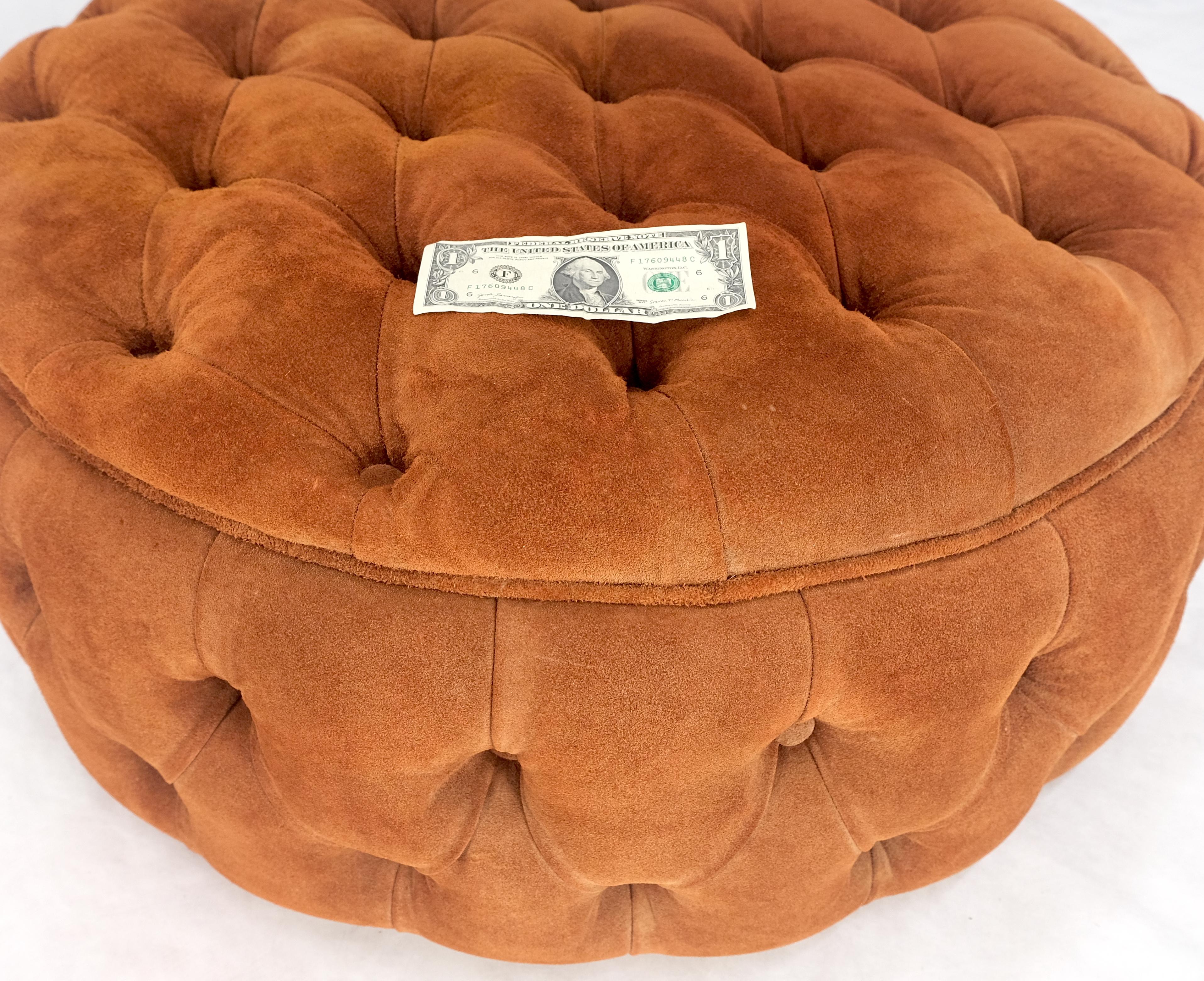 Tufted Orange Rust Color Suede Leather 32 Round Ottoman Bench Pouf 1970s MINT! For Sale 1