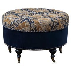 Pouf rond touffeté