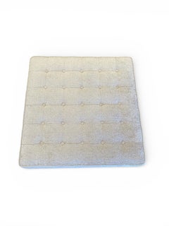 Pouf quadrato in bouclé di A. Gomez