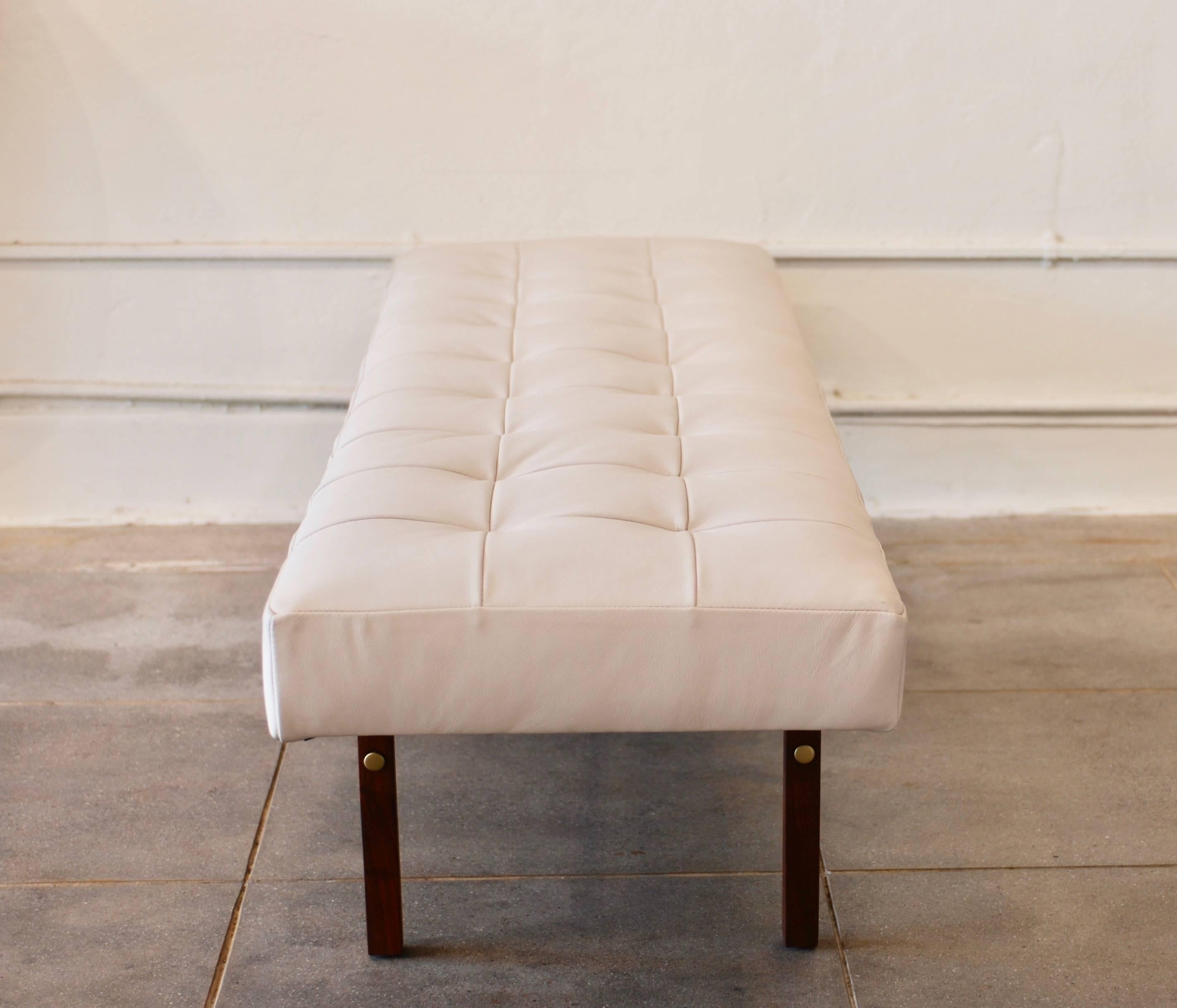 Tufted White Leather and Walnut and Brass Bench 2