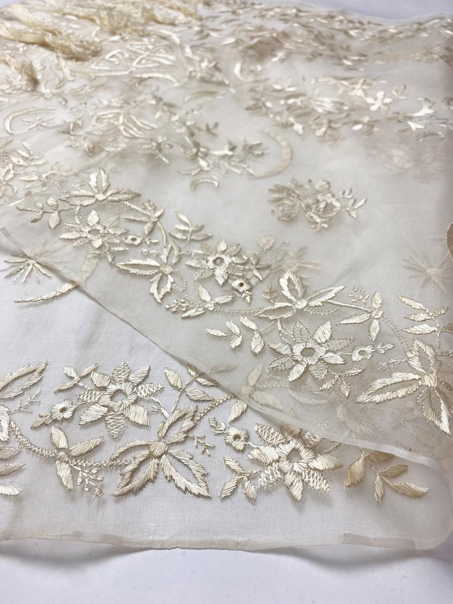 Tugra Embroidered Silk Organza Stole - Ottoman Empire Early 20th Century For Sale 5