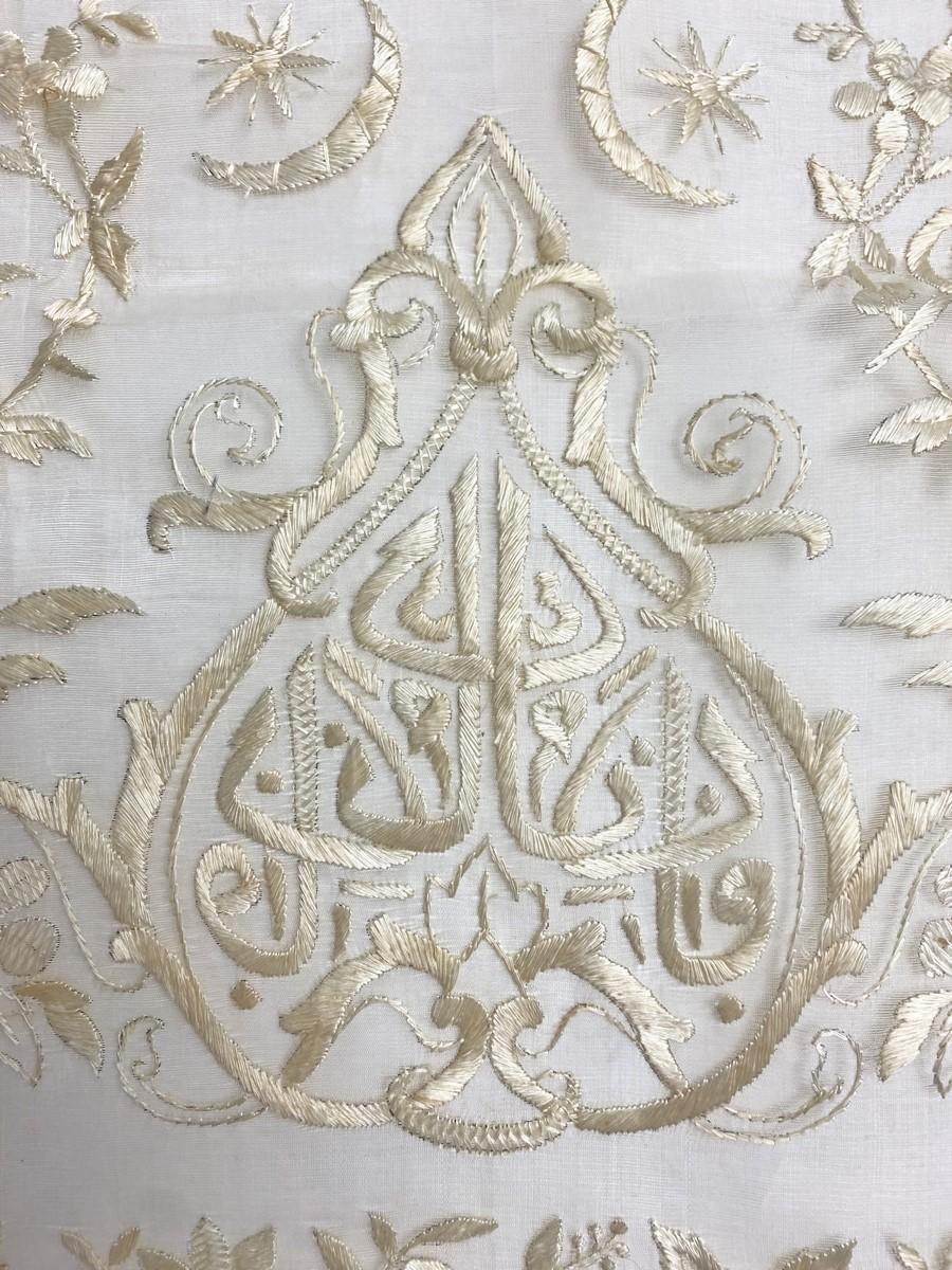 Women's or Men's Tugra Embroidered Silk Organza Stole - Ottoman Empire Early 20th Century For Sale