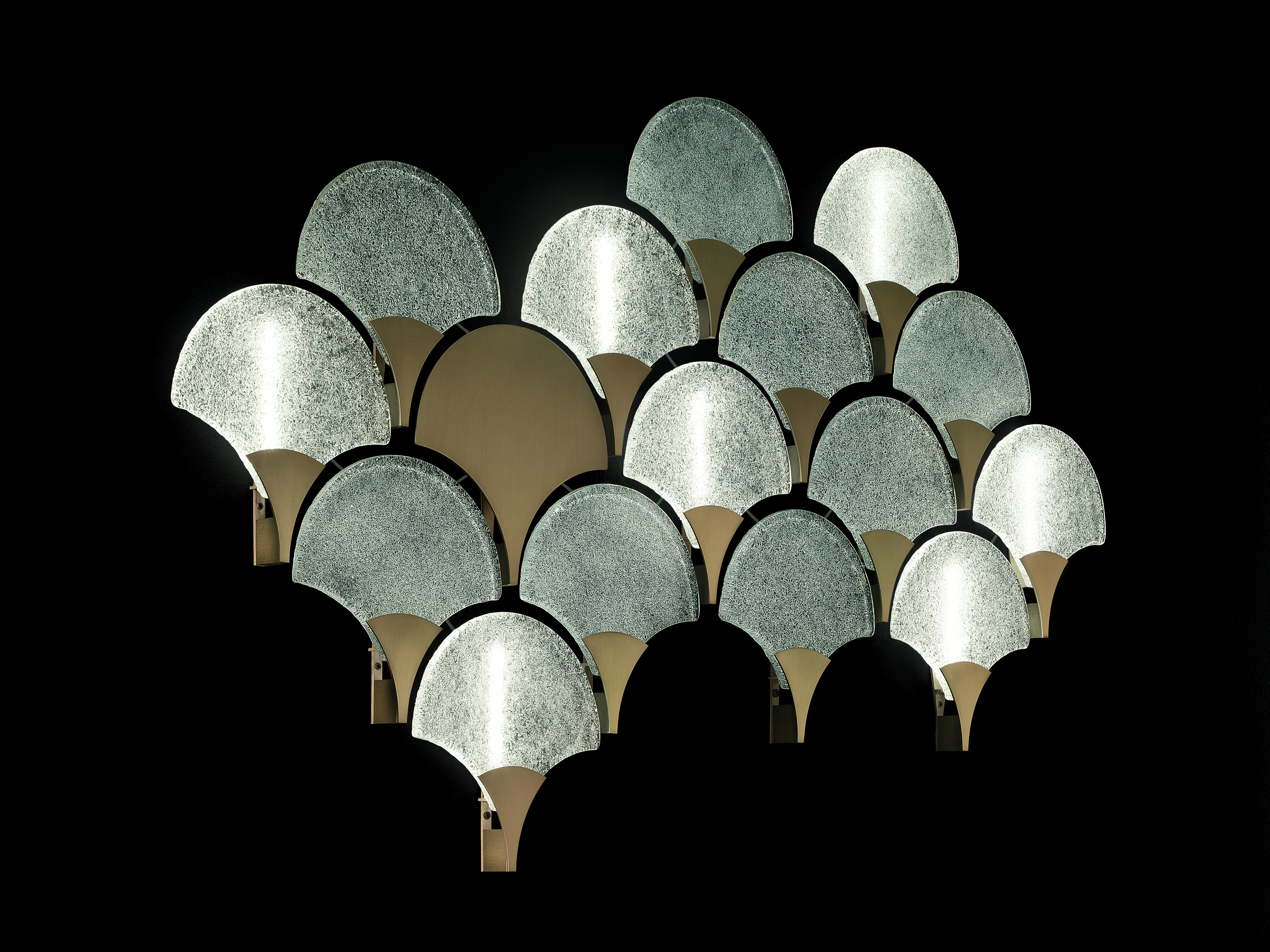 Modern Tuileries 7376 Wall Sconce in Glass with Honey Bronze Finish, by Barovier&Toso