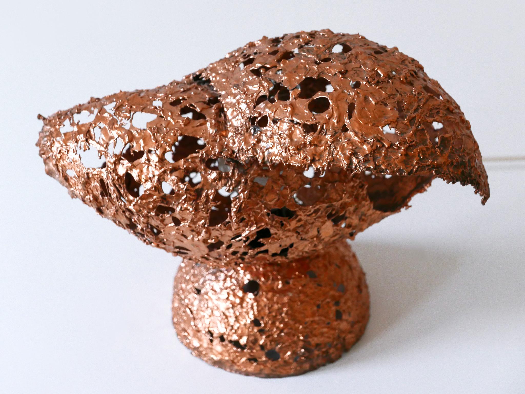 Mid-Century Modern Tukiainen Aimo Ossi Kalevi Table Lamp Sea Shell for Oy Moonlight Finnland 1970s For Sale