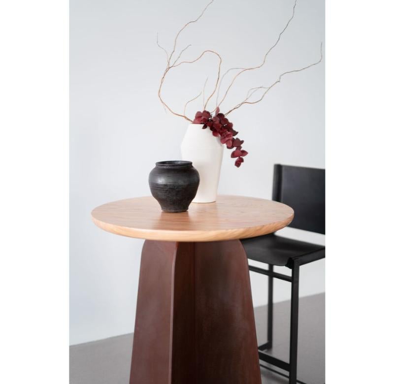 Tula Entry Table in Ash In New Condition For Sale In Los Angeles, CA
