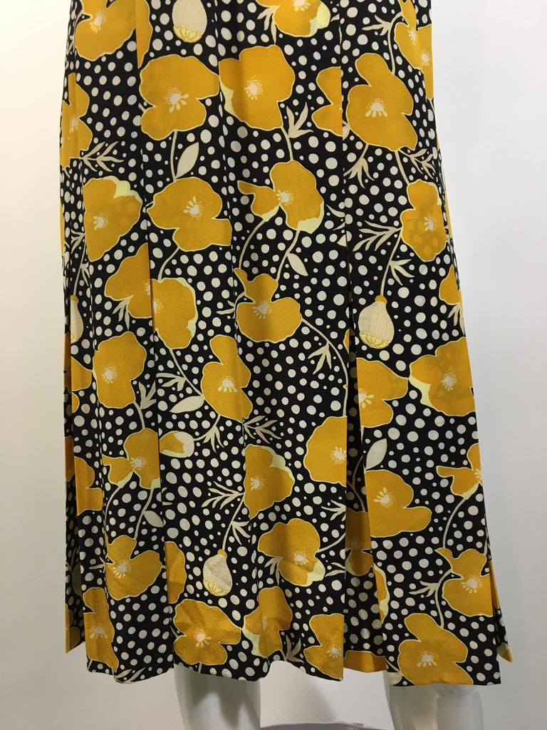 Tuleh Cap Sleeve Empire Waist Dress at 1stDibs black and white empire waist dress