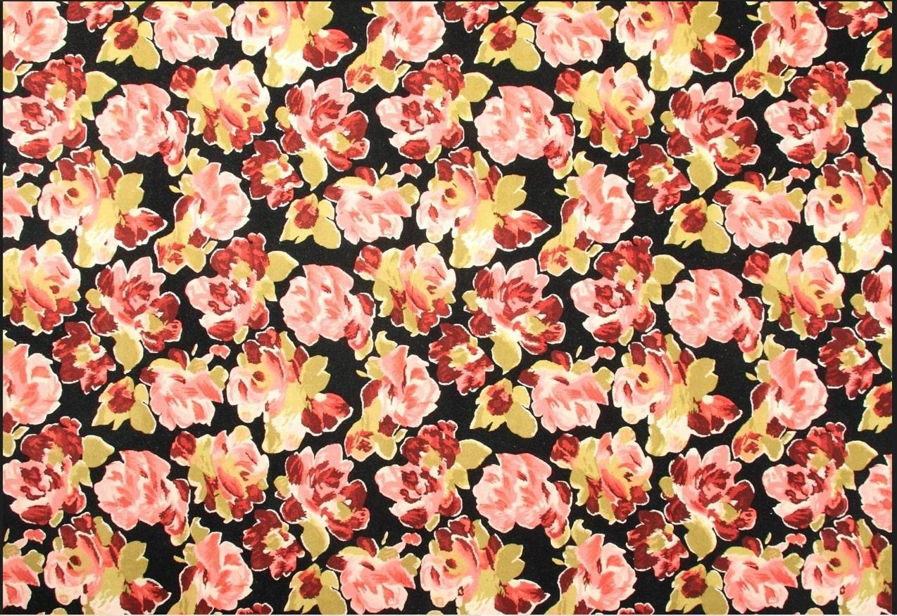 Tuleh - „Flower Field“ Teppich 8' x 10' (Sonstiges) im Angebot