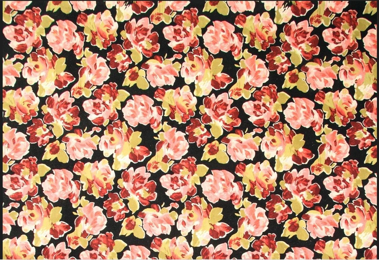 Tuleh - „Flower Field“ Teppich 8' x 10' (Unbekannt) im Angebot