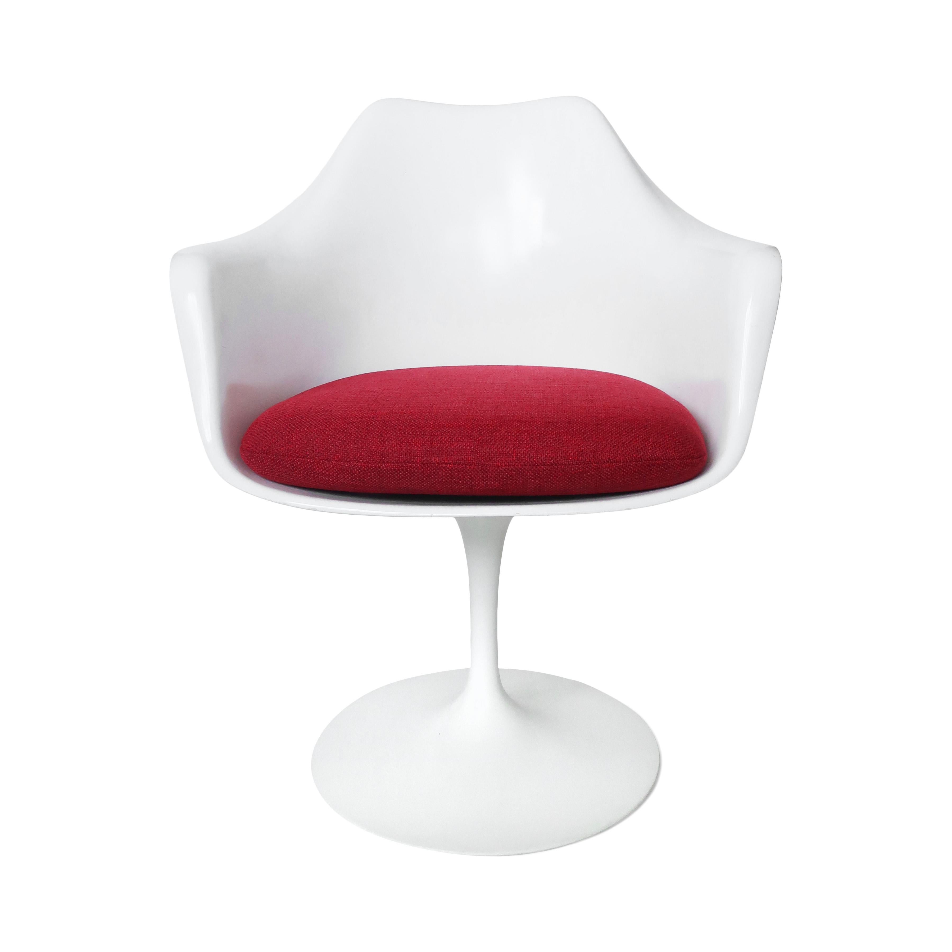 Tulip-Sessel von Eero Saarinen für Knoll (20. Jahrhundert) im Angebot