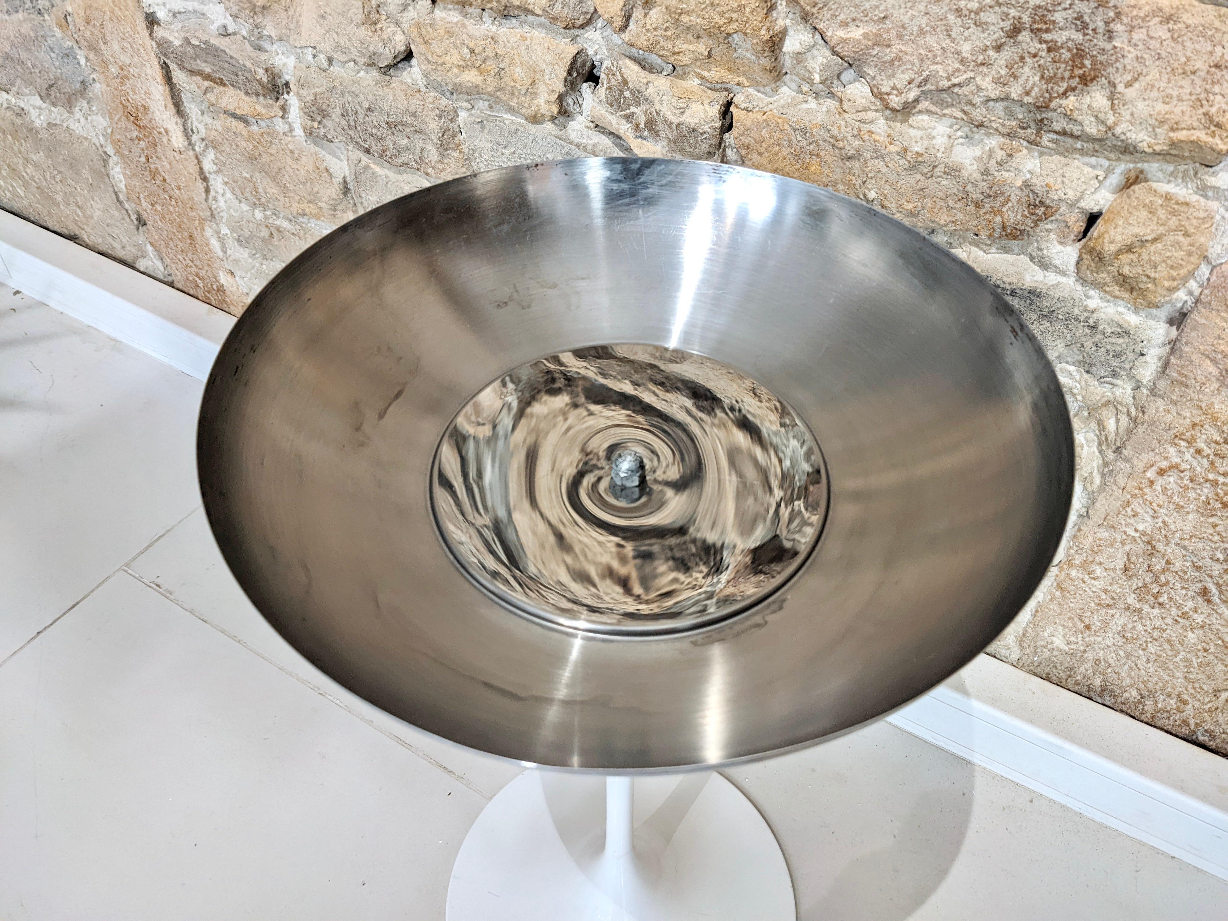 Tulip Ashtray by Eero Saarinen for Knoll International In Good Condition For Sale In lyon, FR