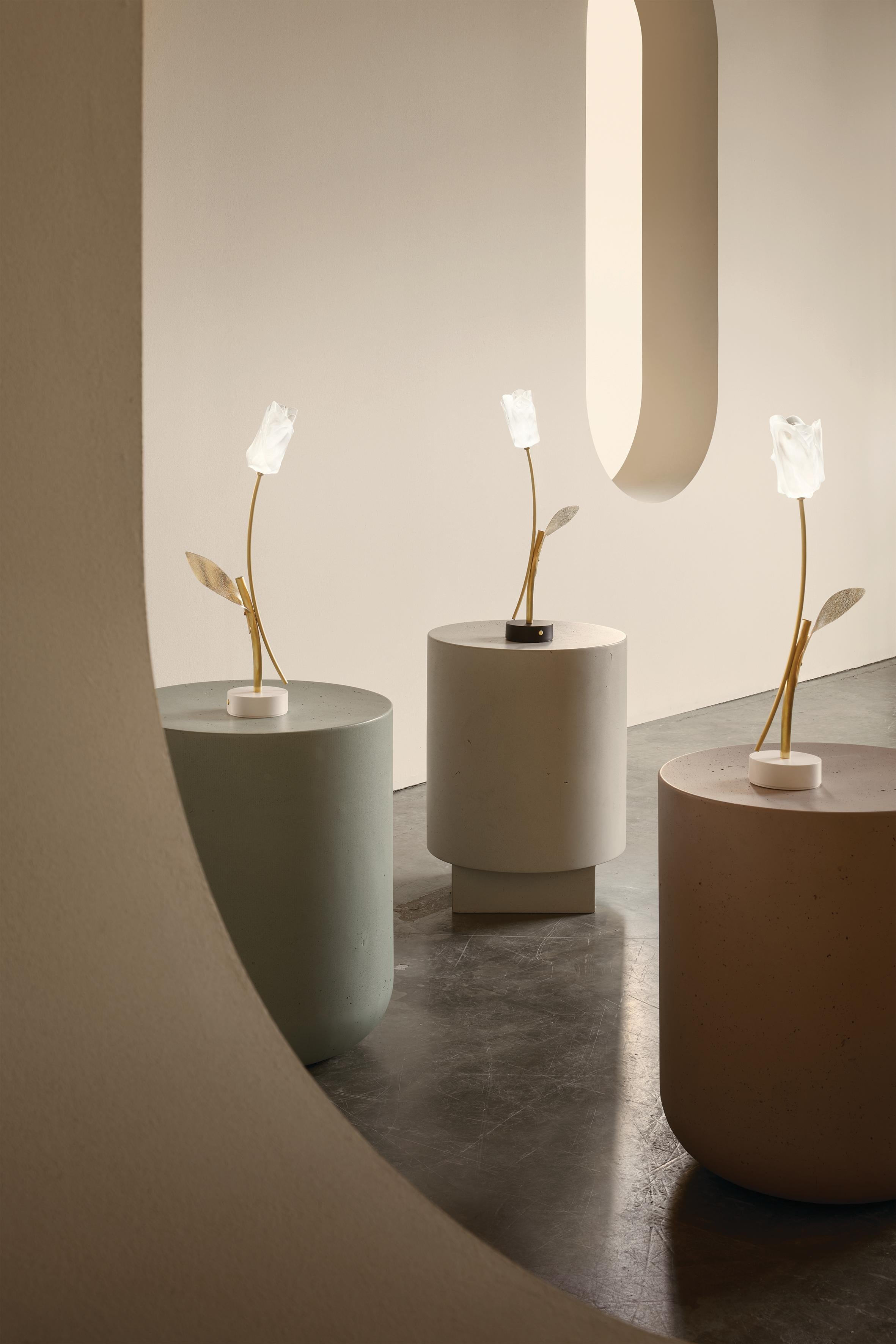 TULIP BATTERY - Blanc  BASIC -  Conception par Marc Sadler Neuf - En vente à Pomezia, Rome