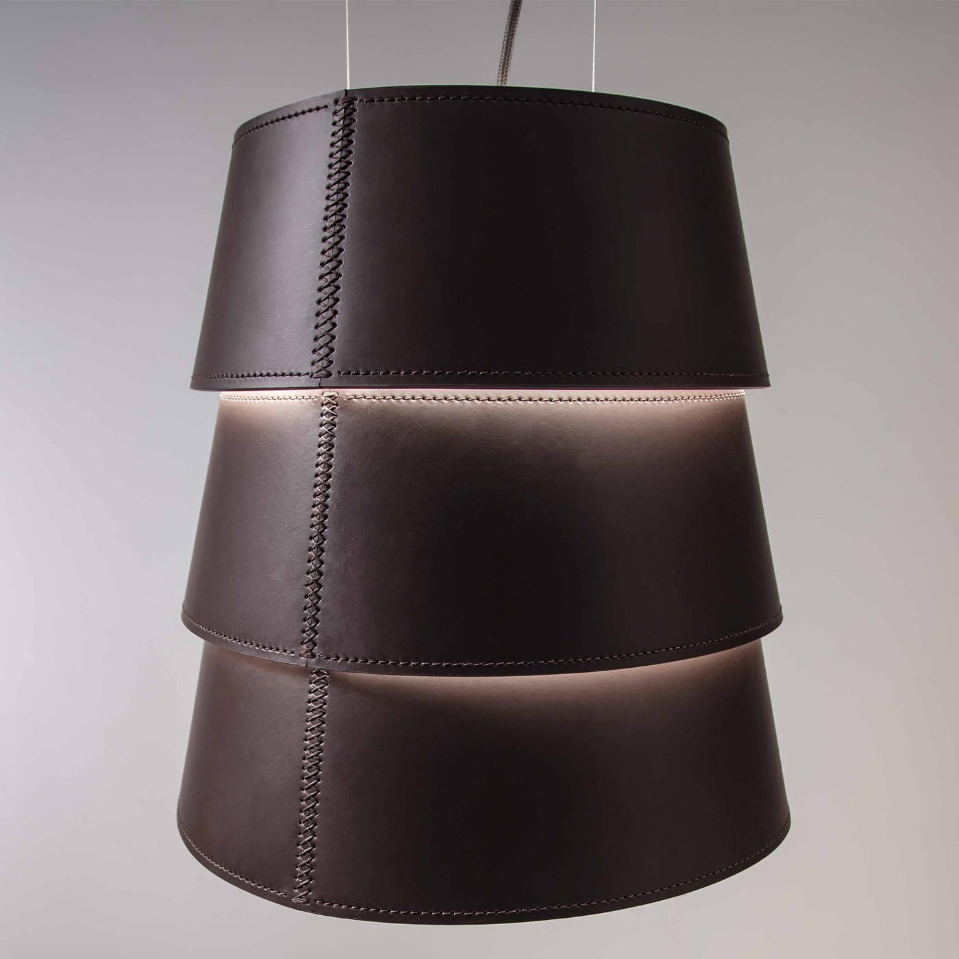 Modern Tulip Brown Fly Pendant Lamp For Sale