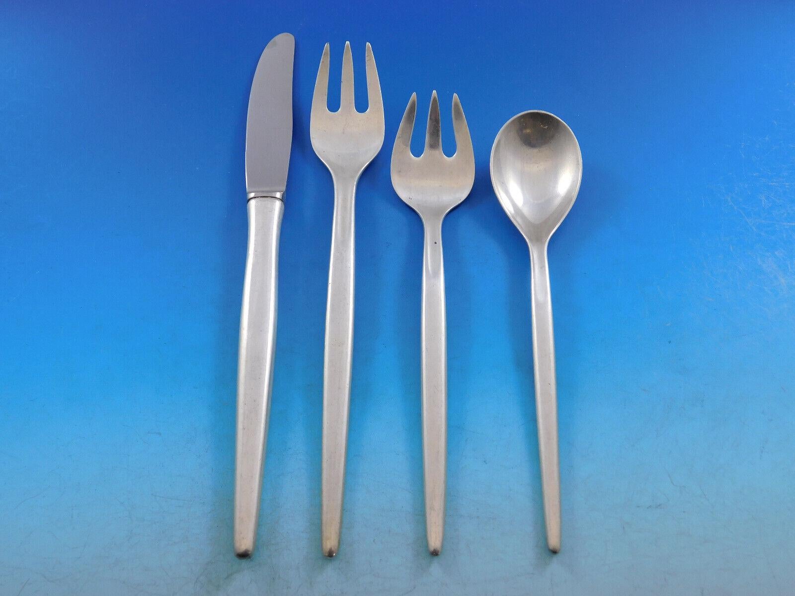 Tulipano di a. Set di posate Michelsen in argento Sterling 48 pezzi Moderno In condizioni ottime in vendita a Big Bend, WI