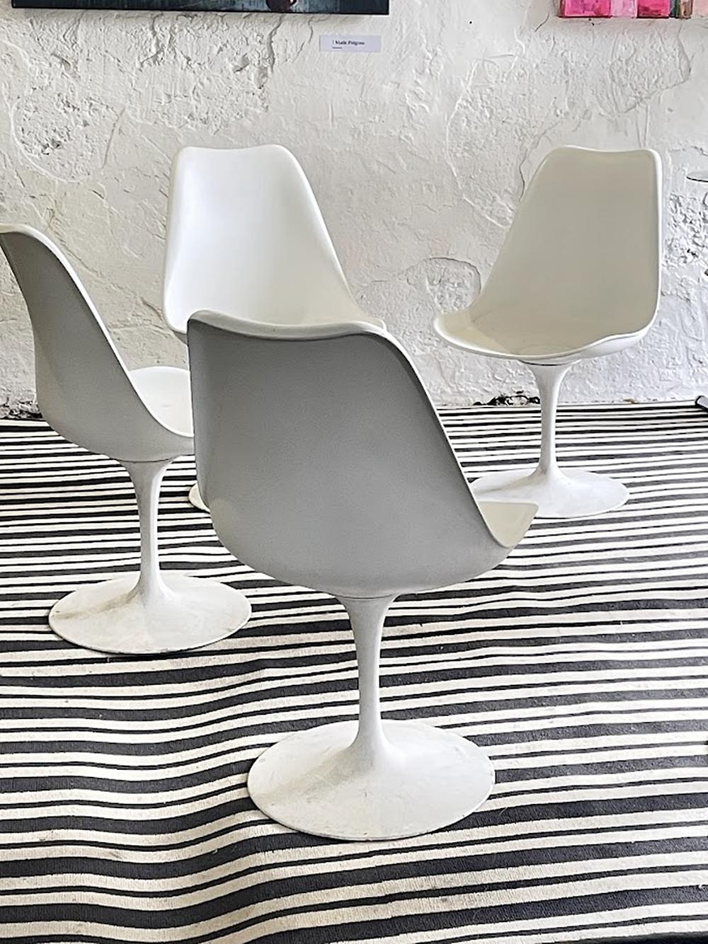 Silla Tulip de Eero Saarinen para Knoll International - Años 60 mediados del siglo XX en venta