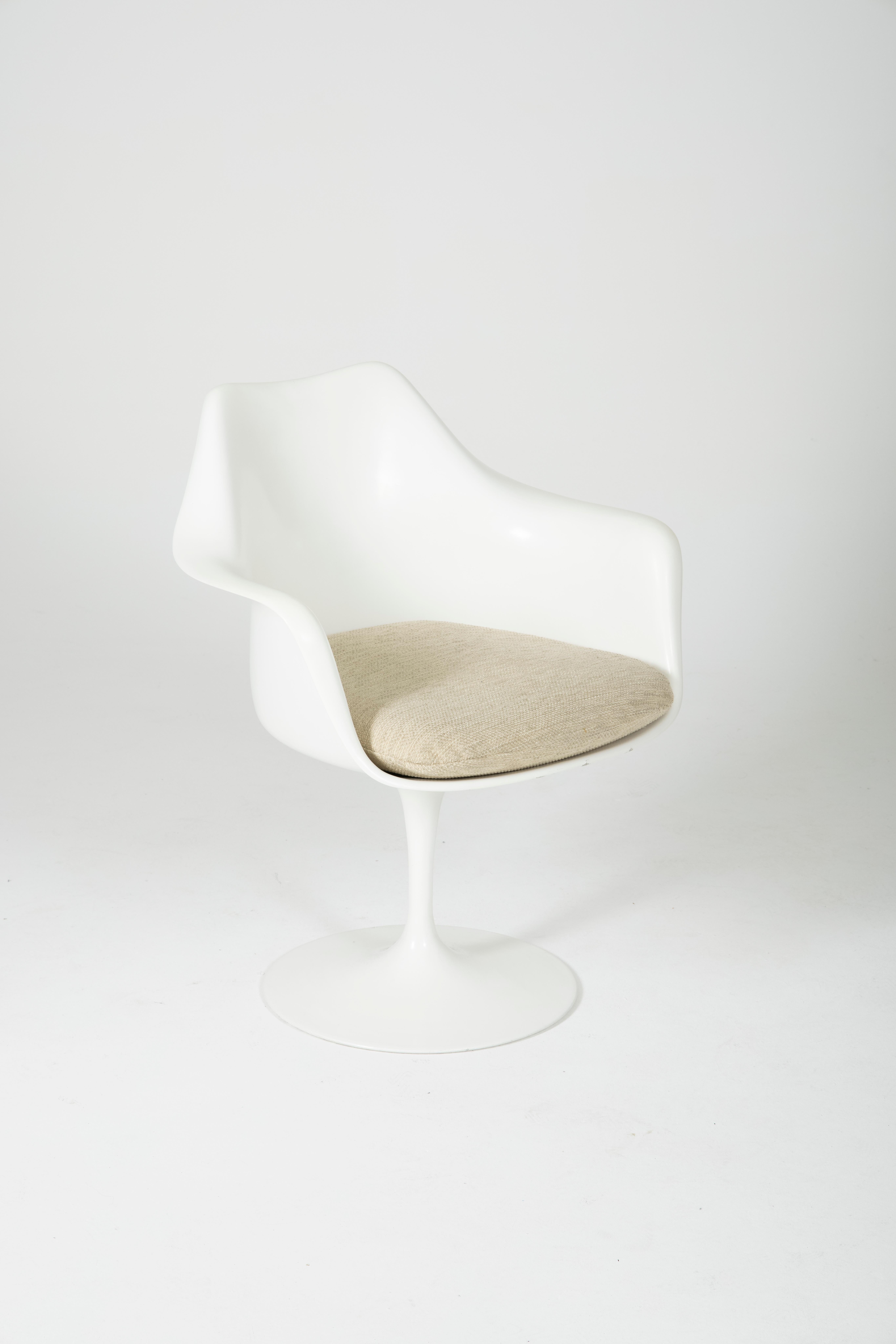 Tulip Chair by Eero Saarinen for Knoll International, 1970s 1