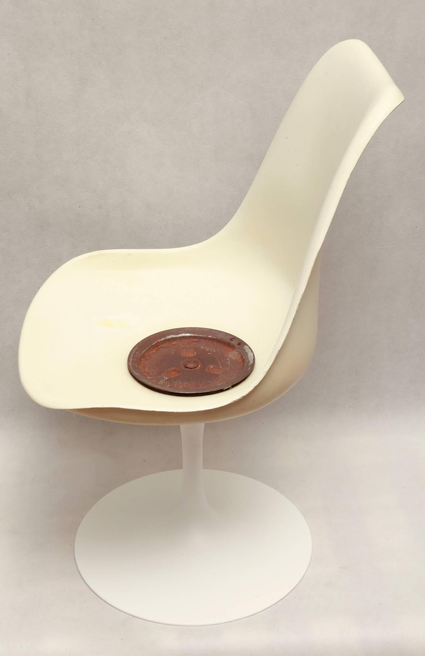 Tulip Chair by Eero Saarinen for Knoll, Mid-Century Modern, 1964 For Sale 6